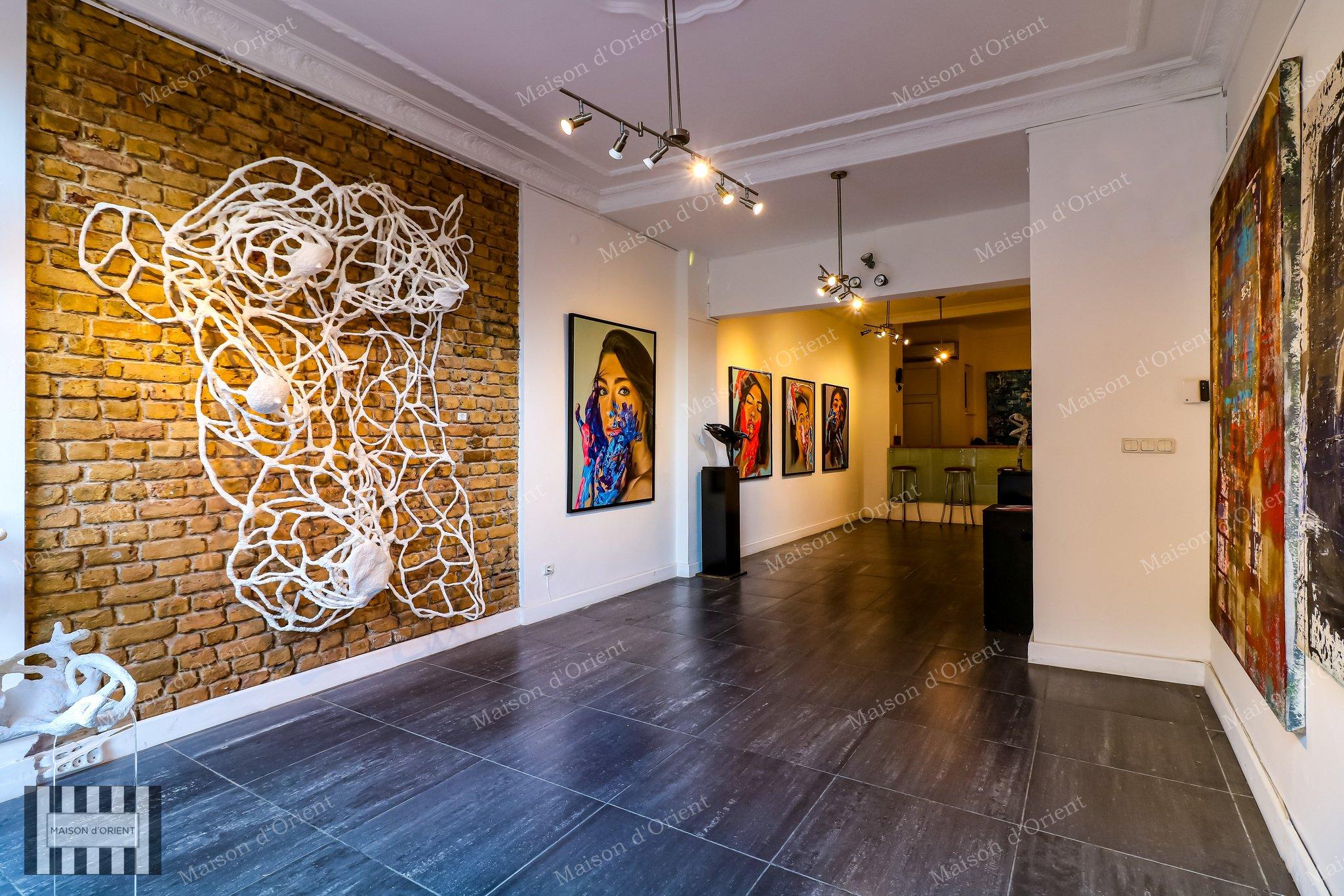 120sqm Store in Historical Building at Galatasaray - Görsel 11