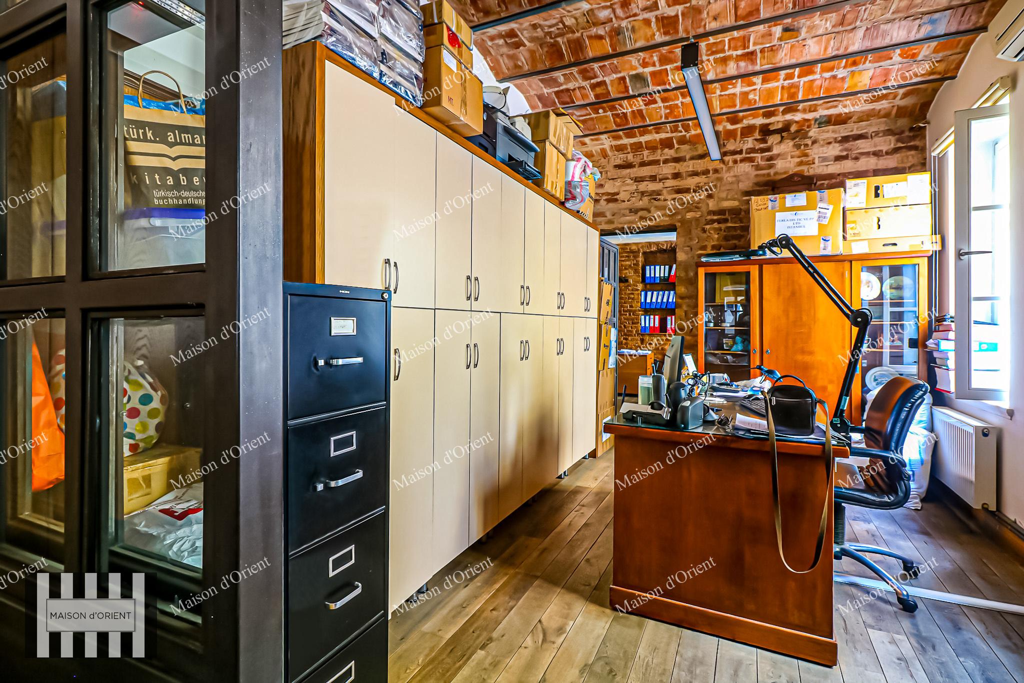 160sqm Office for Sale on Istiklal Street - Görsel 10