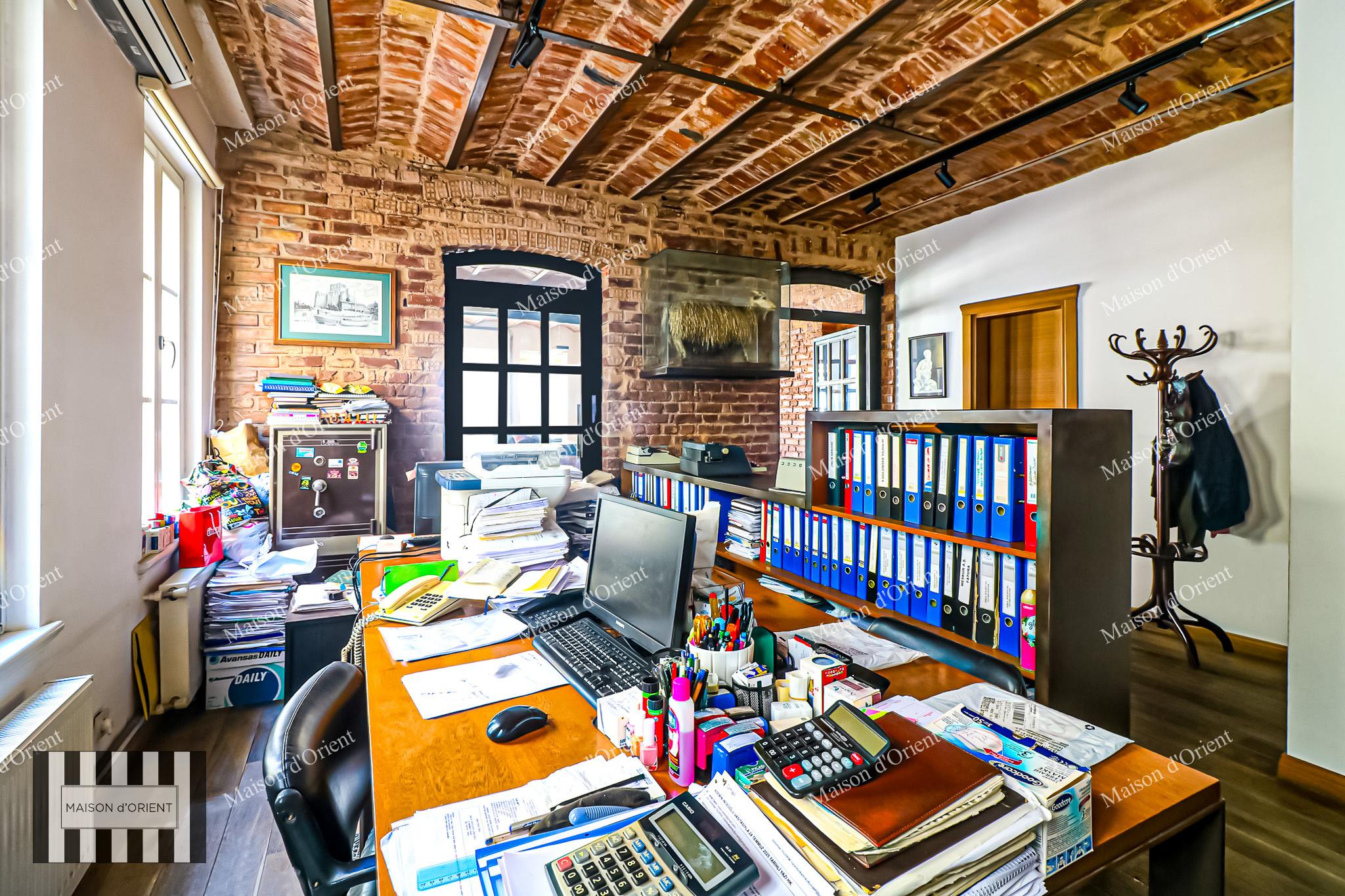 160sqm Office for Sale on Istiklal Street - Görsel 16