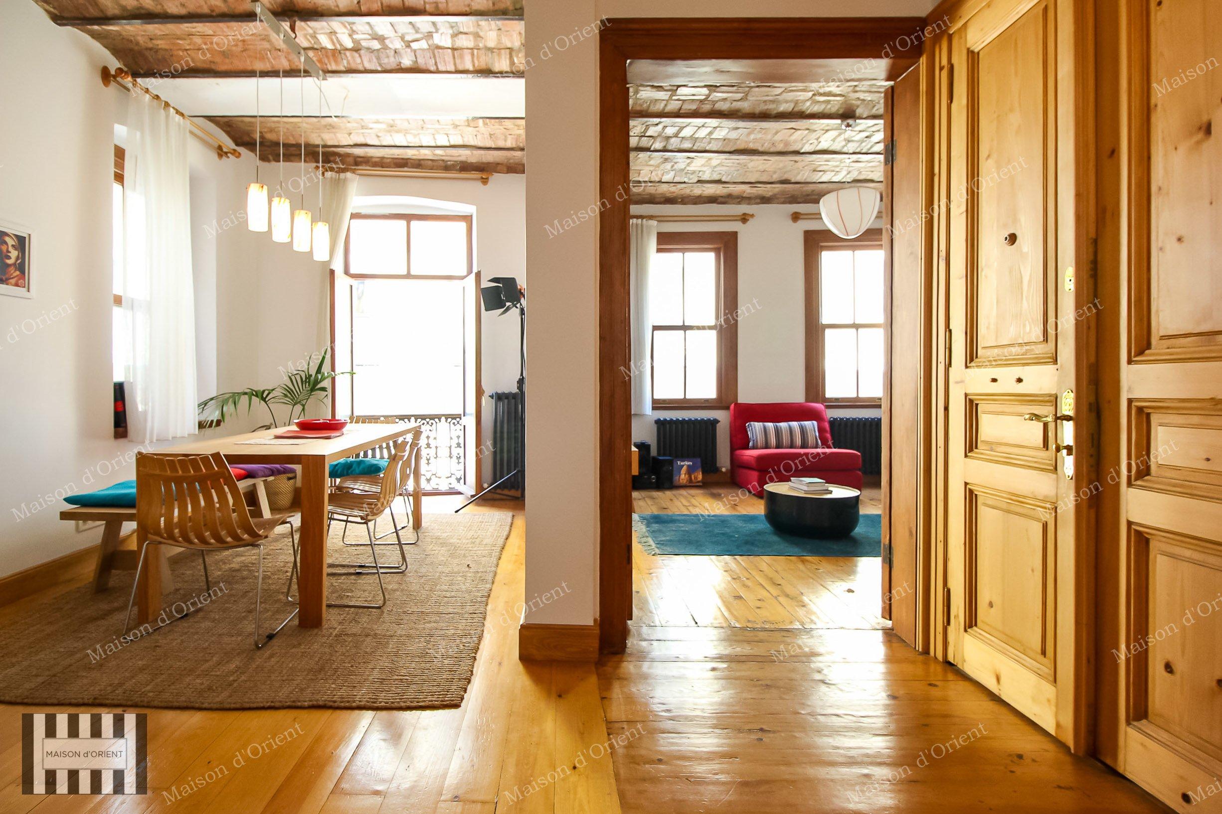 2+1 Apartment for Sale in Historical Building, Galata - Görsel 12