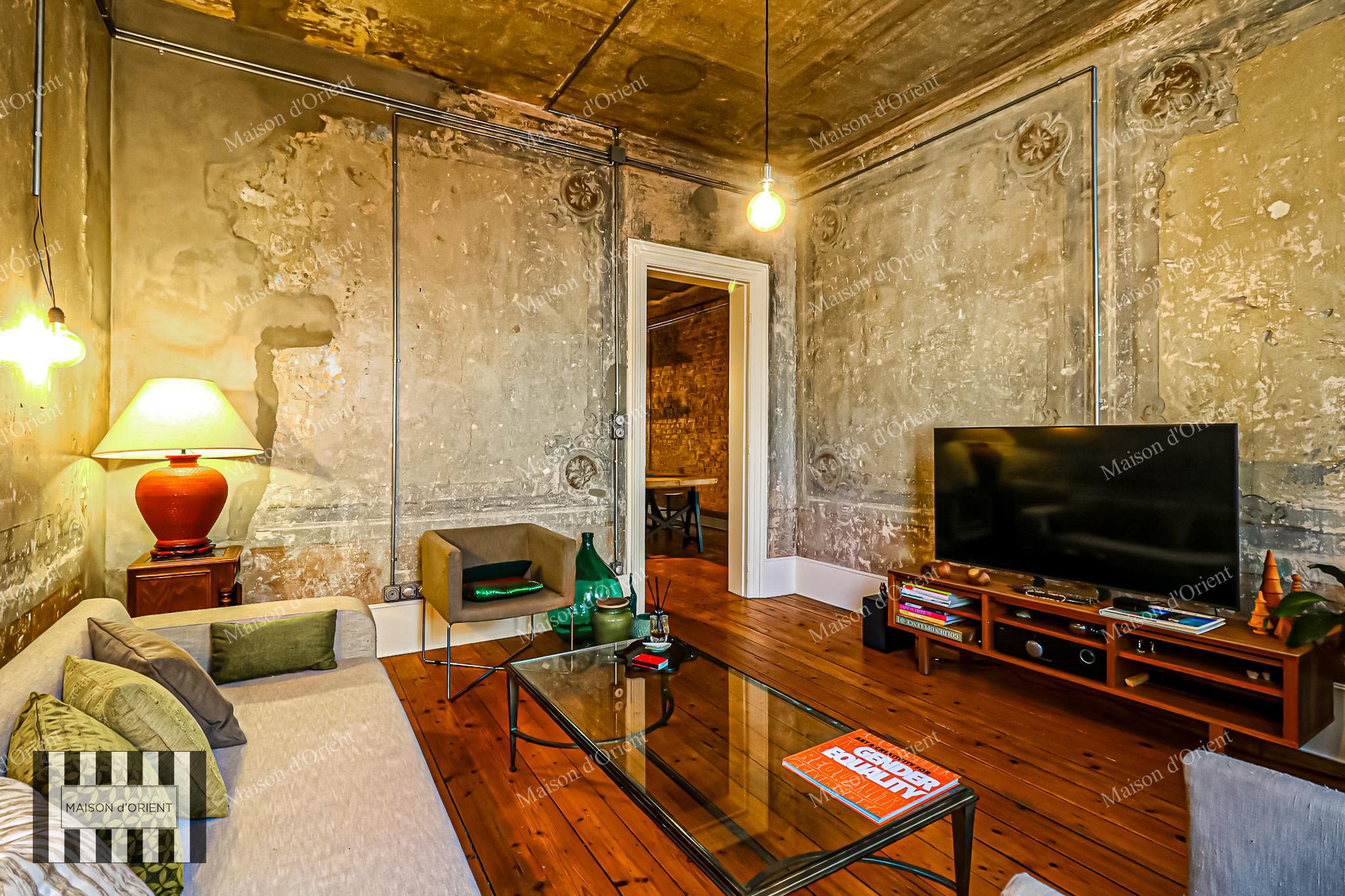 2+1 Apartment for Sale in Historical Building, Galata - Görsel 26
