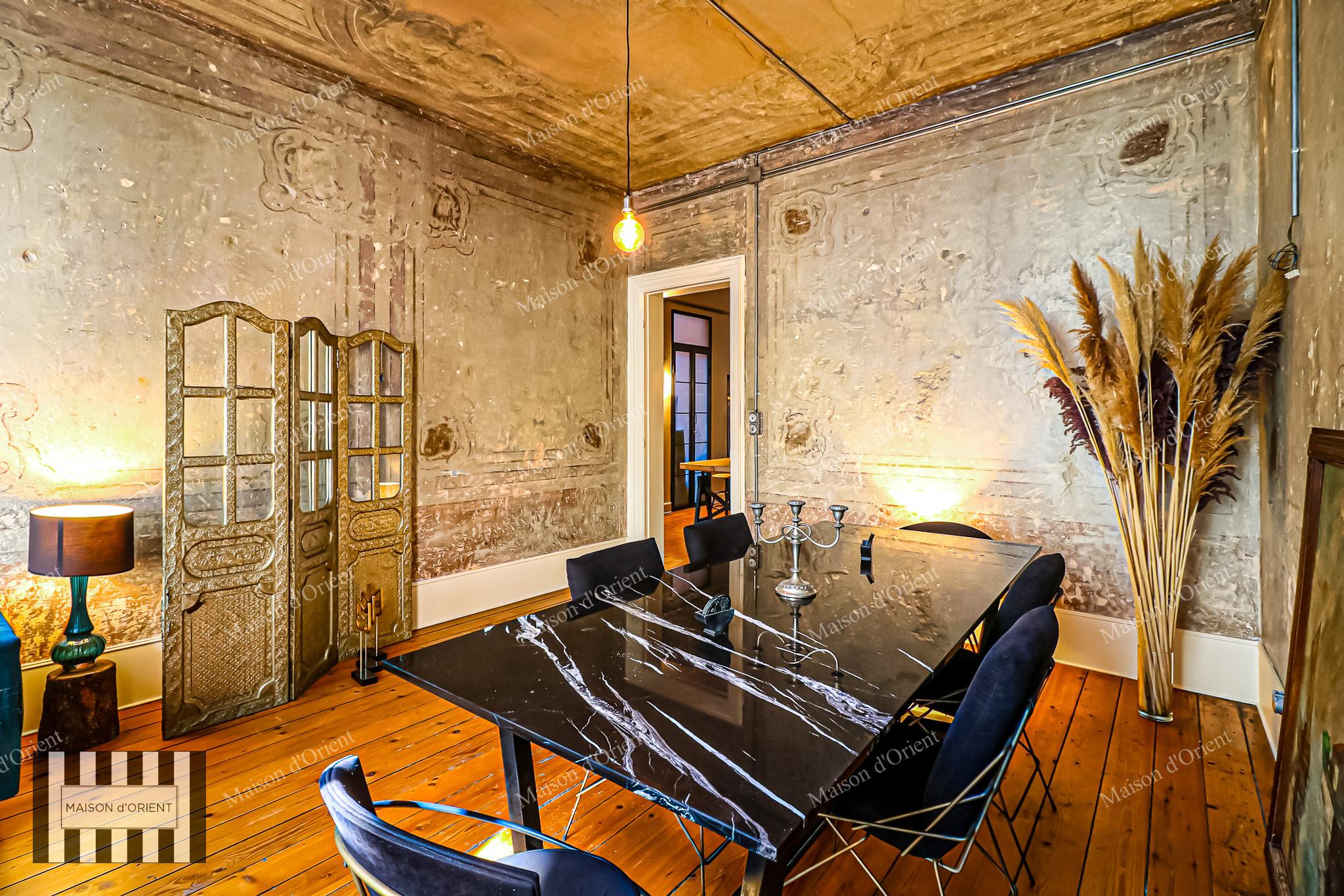 2+1 Apartment for Sale in Historical Building, Galata - Görsel 31