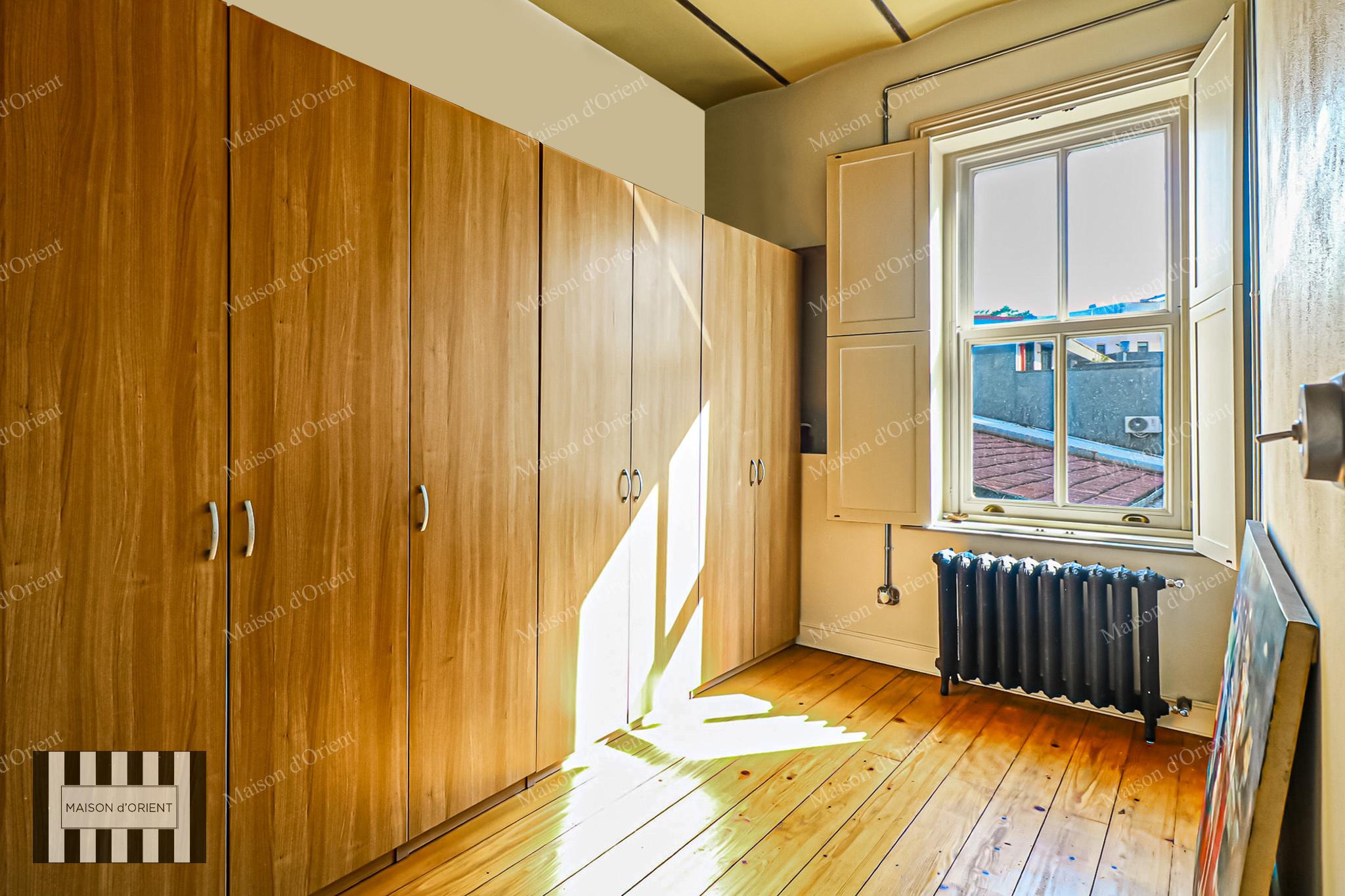 2+1 Apartment for Sale in Historical Building, Galata - Görsel 43