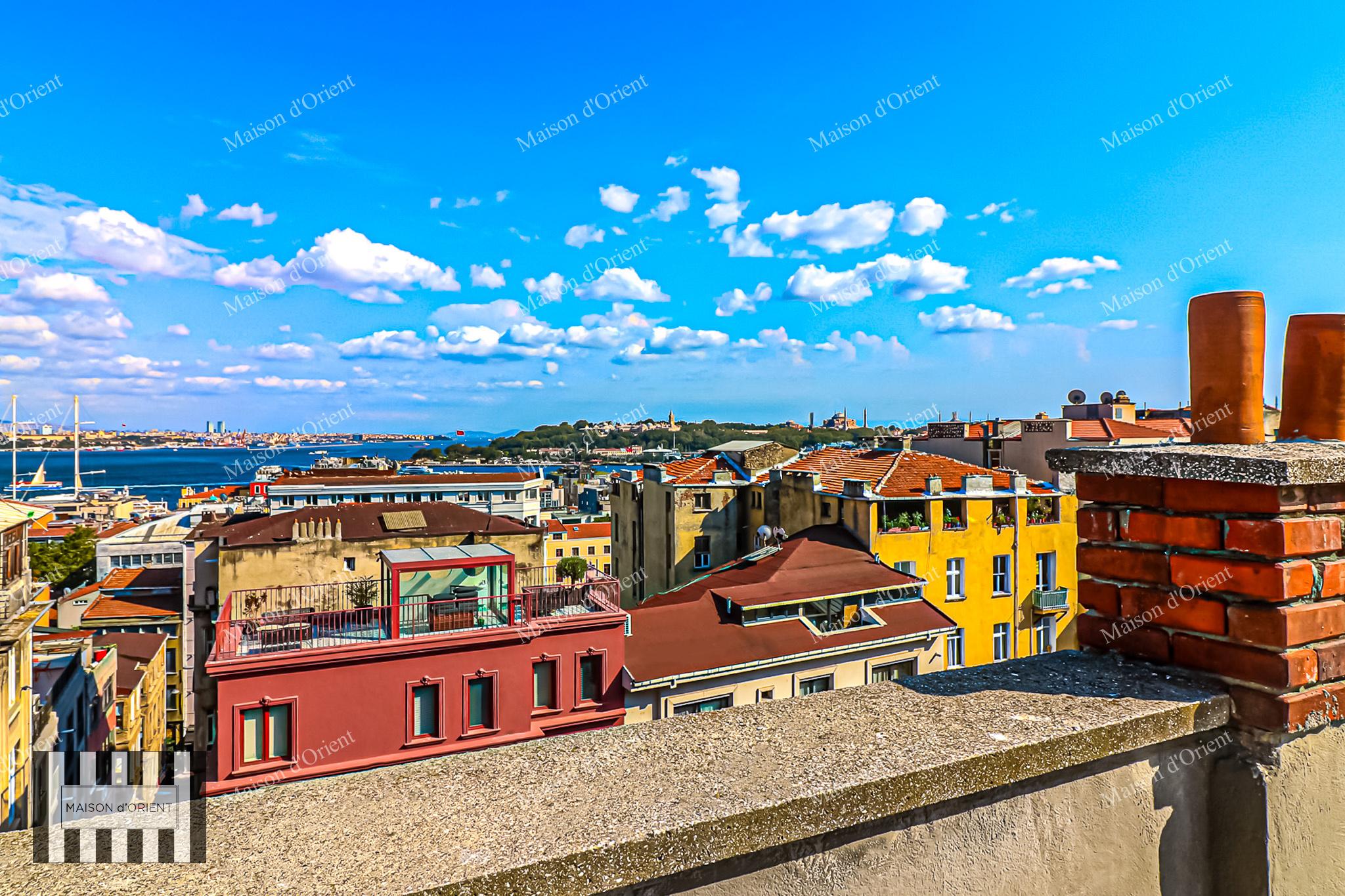 2+1 Apartment for Sale in Historical Building, Galata - Görsel 46