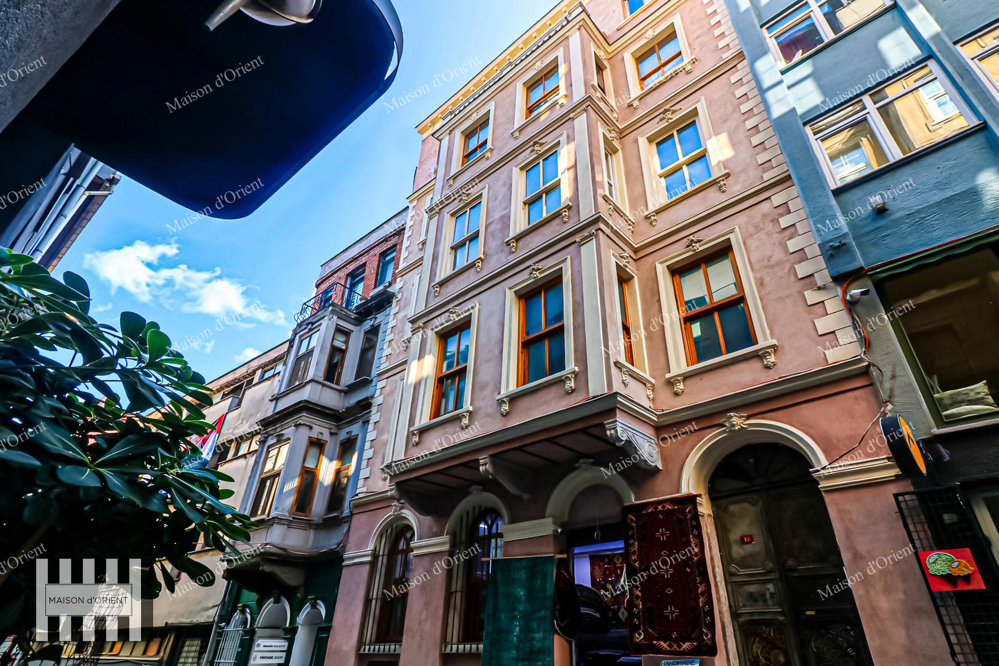 2+1 Apartment for Sale in Historical Building, Galata - Görsel 50