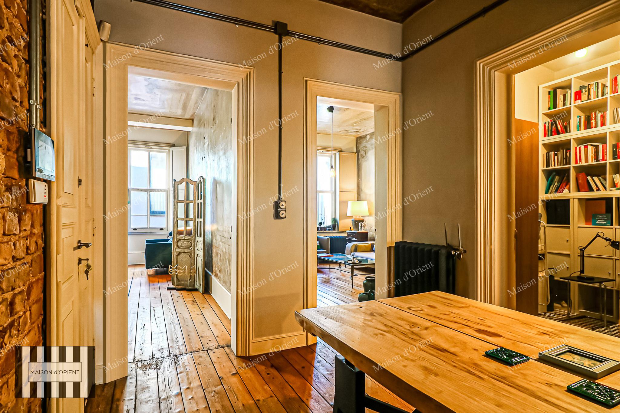 2+1 Apartment for Sale in Historical Building, Galata - Görsel 55