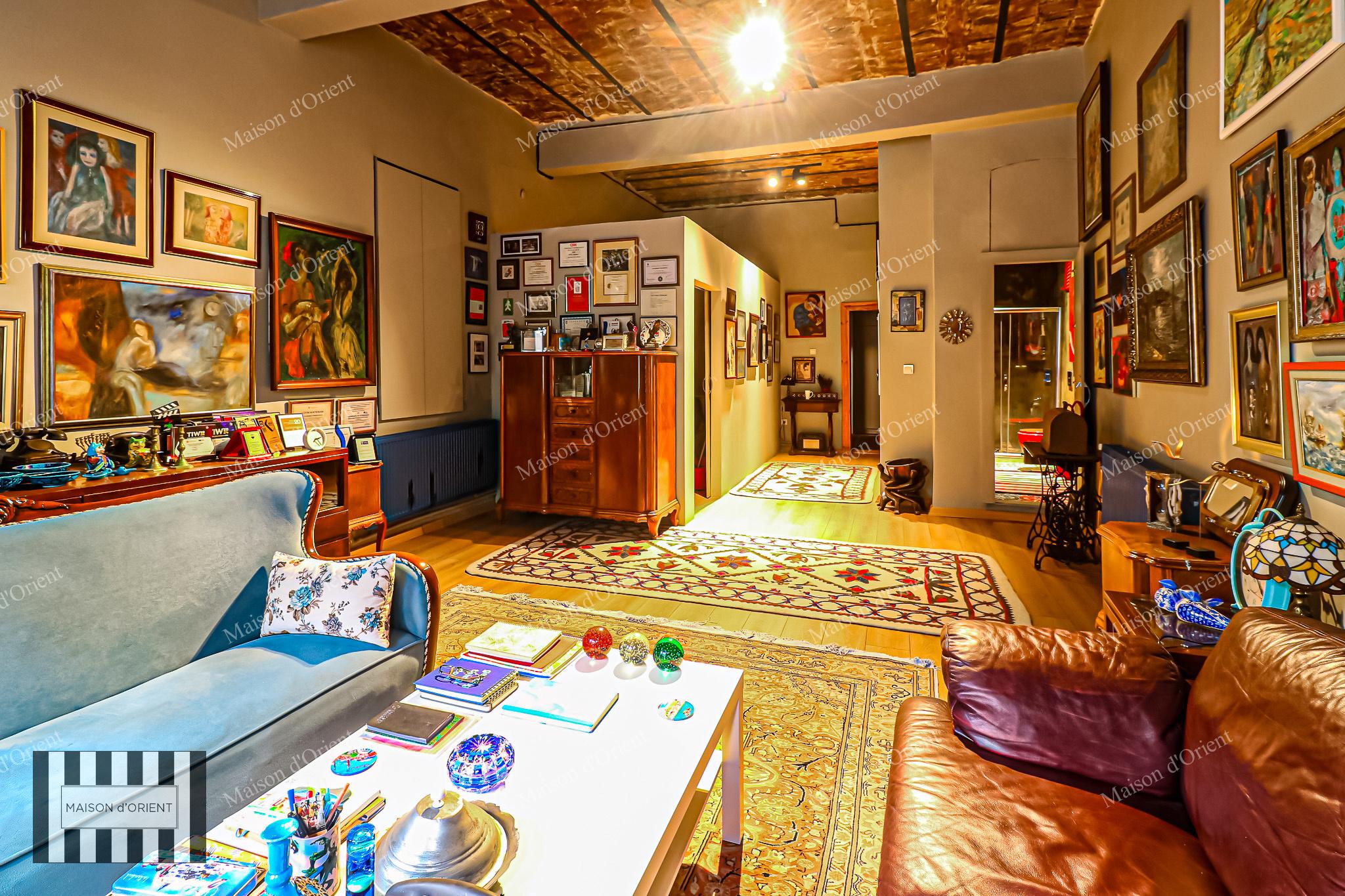 2+1 Apartment for Sale in Historical Building, Galata - Görsel 62