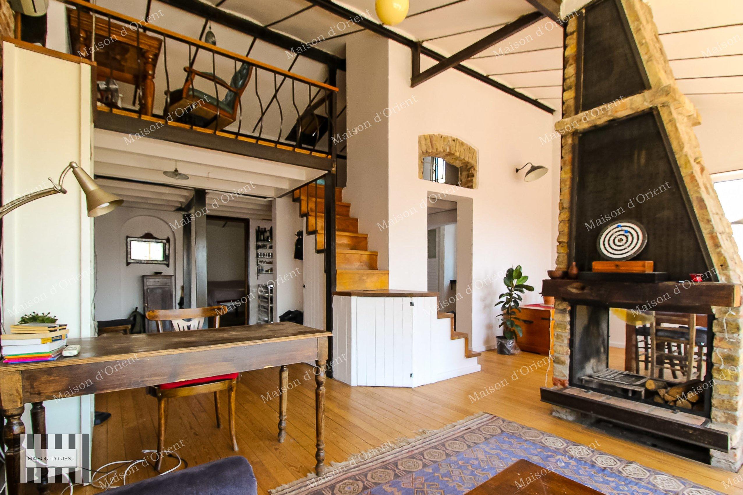 2+1 Apartment for Sale in Historical Building, Galata - Görsel 69