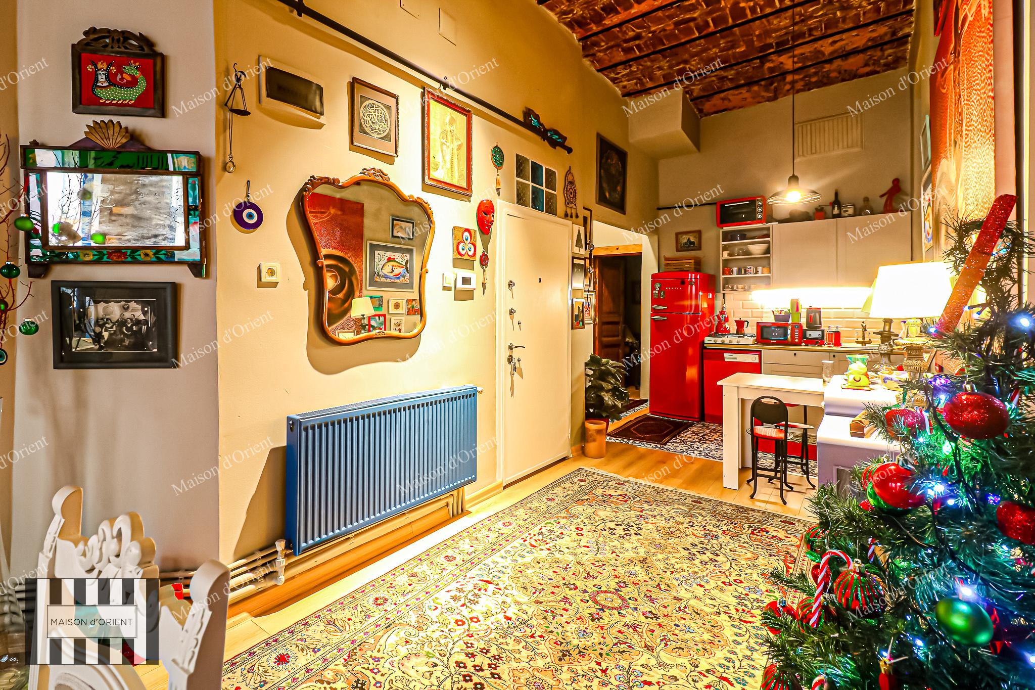 2+1 Apartment for Sale in Historical Building, Galata - Görsel 75