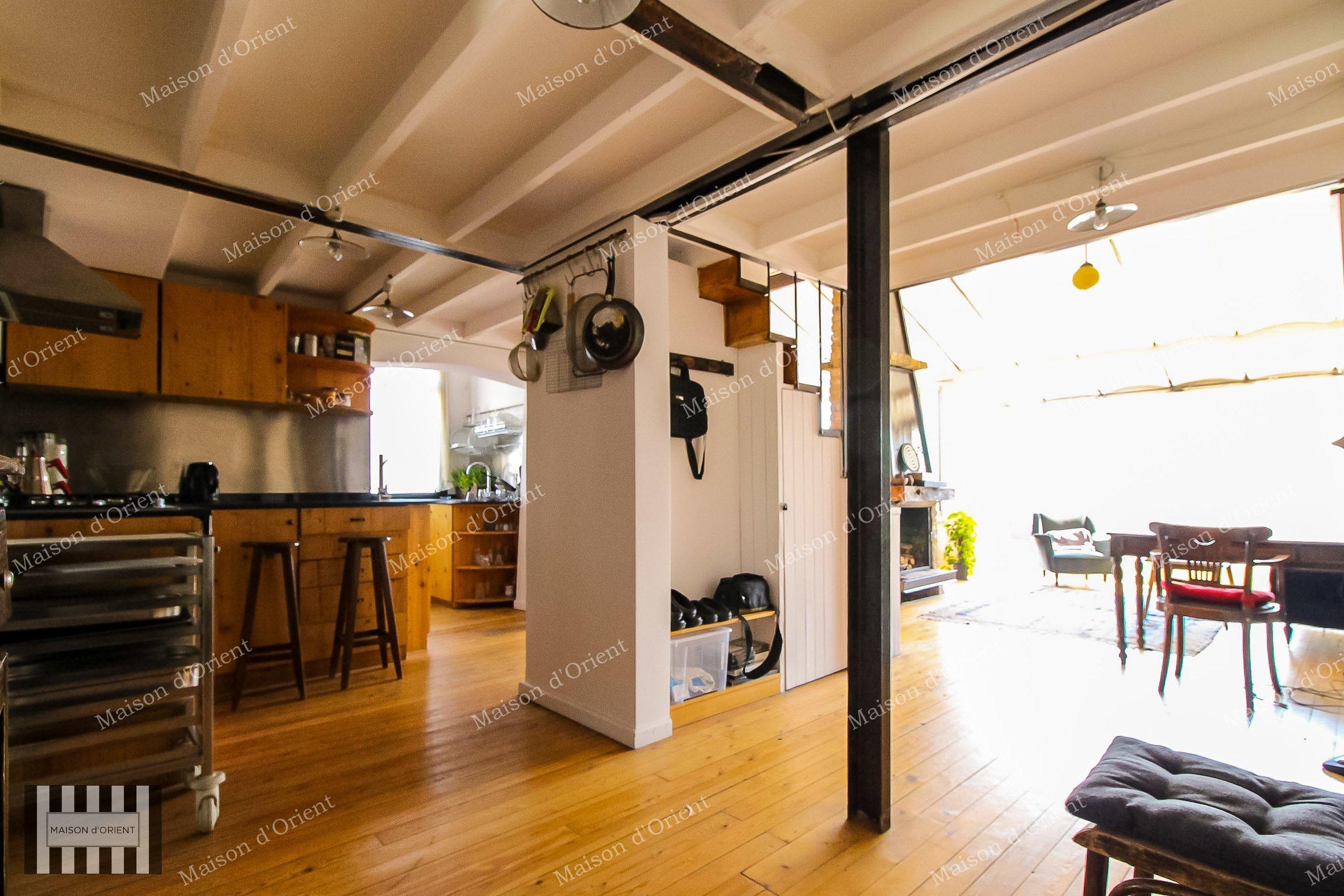 2+1 Apartment for Sale in Historical Building, Galata - Görsel 78