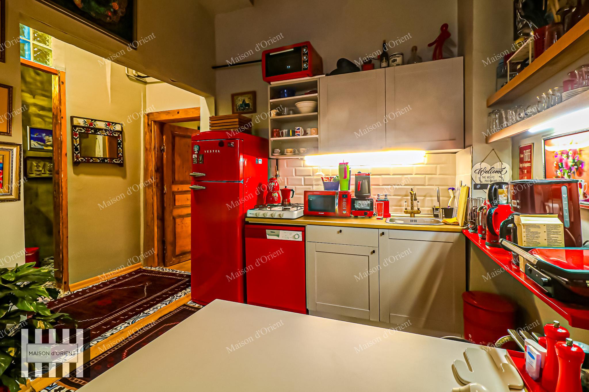 2+1 Apartment for Sale in Historical Building, Galata - Görsel 79