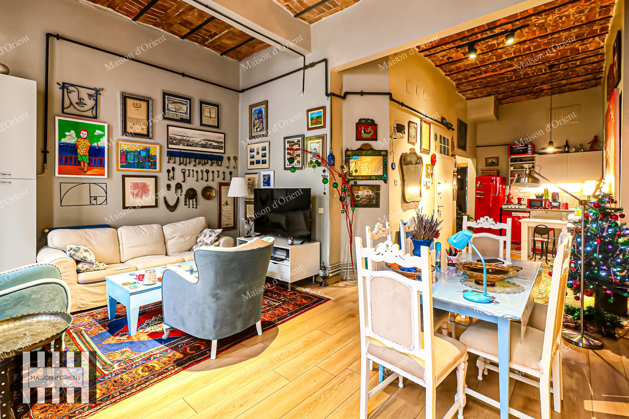 2+1 Apartment for Sale in Historical Building, Galata - Görsel 95