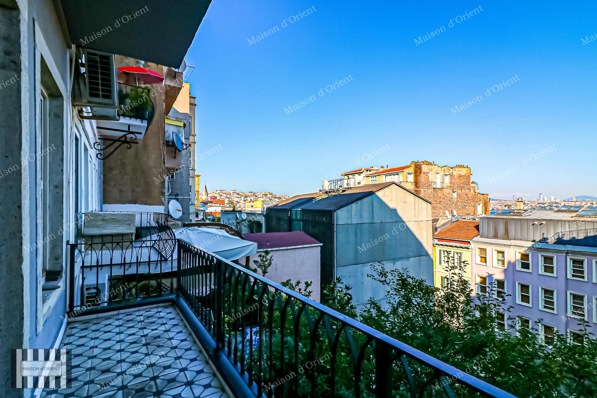 2+1 Duplex for Sale in Historical İpera Building - Görsel 55