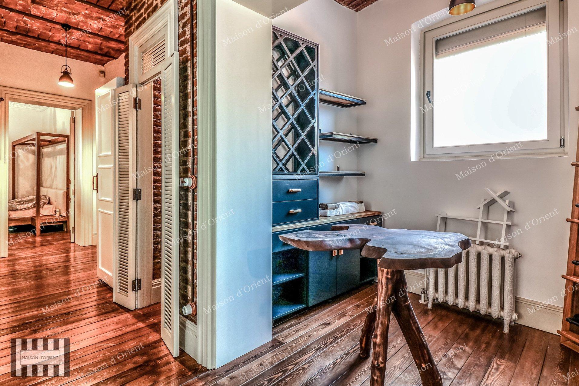 2+1 Flat for Sale in Historical Mavrogordato Building - Görsel 13