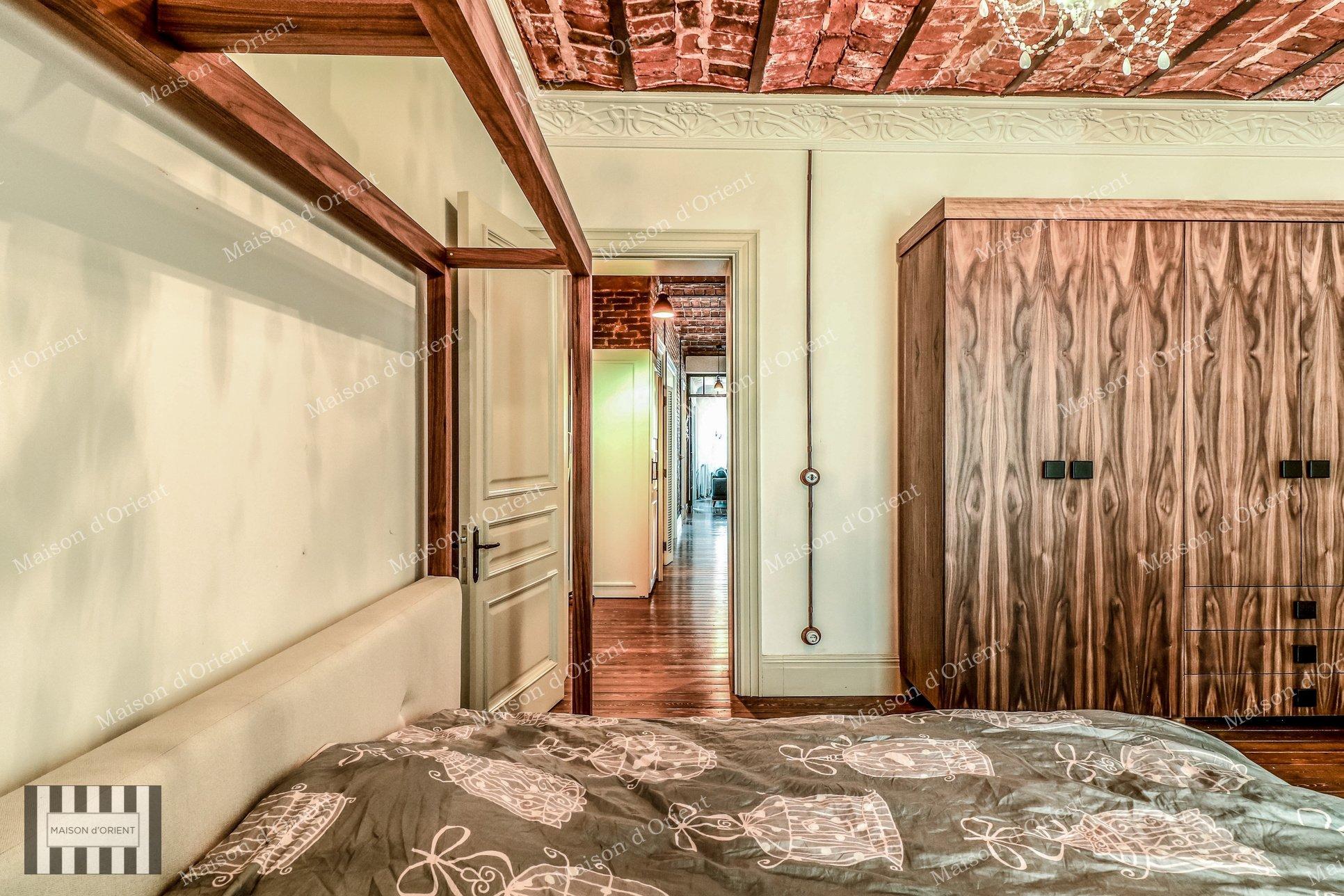 2+1 Flat for Sale in Historical Mavrogordato Building - Görsel 16