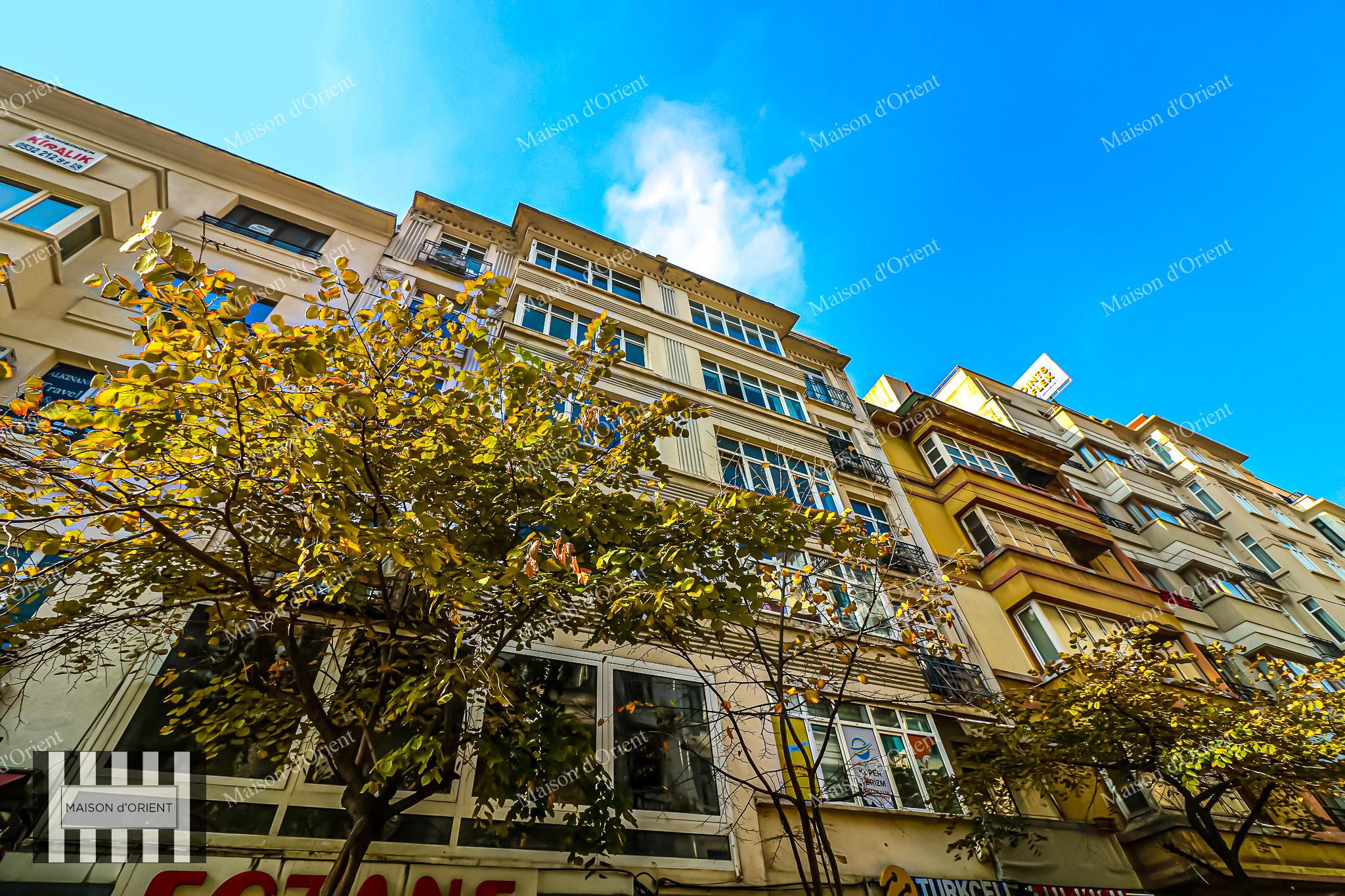 3+1 Apartment for Sale Near Taksim Square - Görsel 12