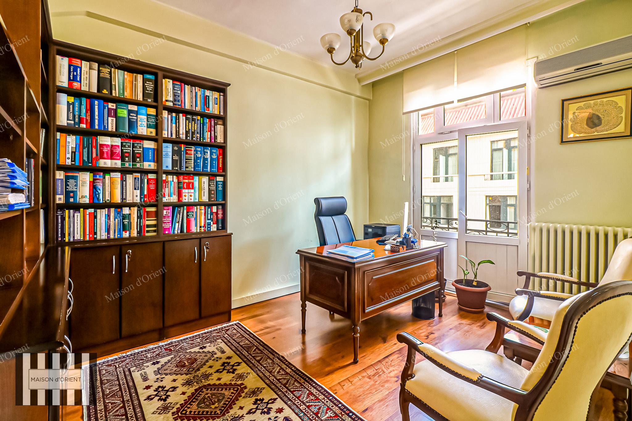 3+1 Apartment for Sale Near Taksim Square - Görsel 9