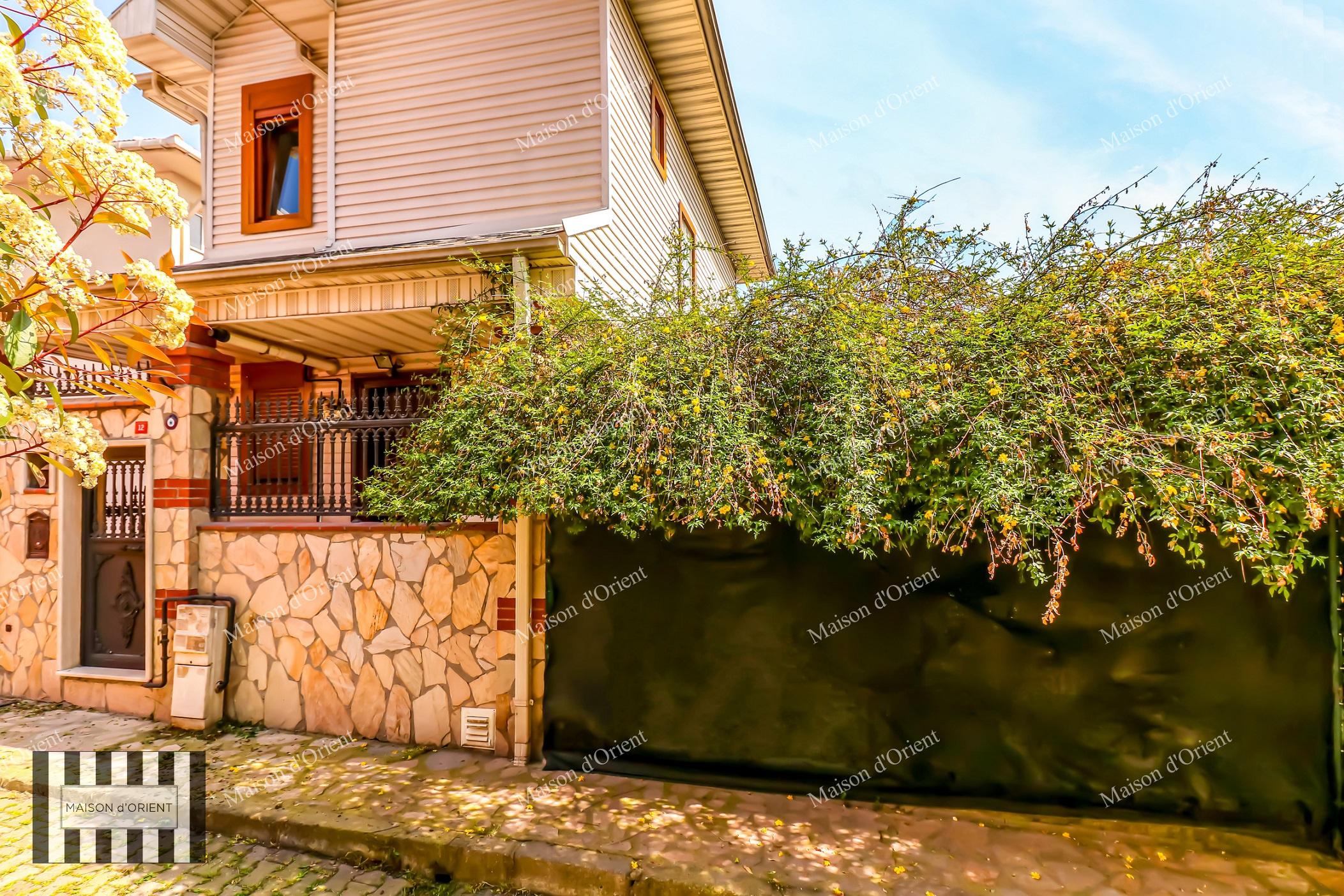 3+1 Detached House with Garden for Sale in Cihangir - Görsel 14