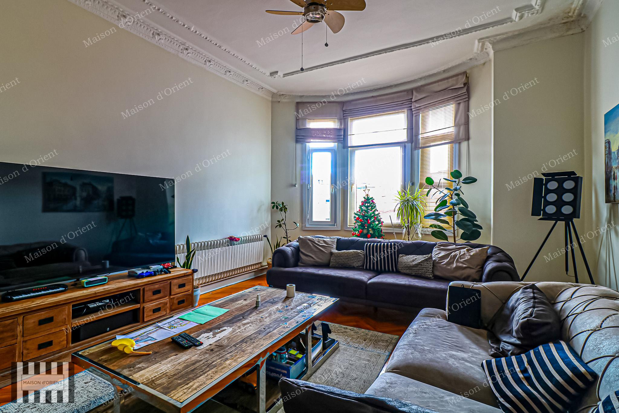 3+1 Flat for Sale in Historical Nar Building, Cihangir - Görsel 28