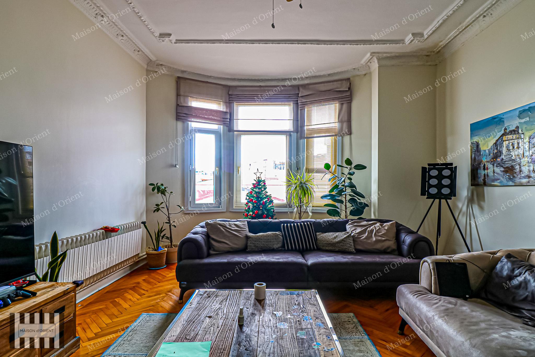 3+1 Flat for Sale in Historical Nar Building, Cihangir - Görsel 29