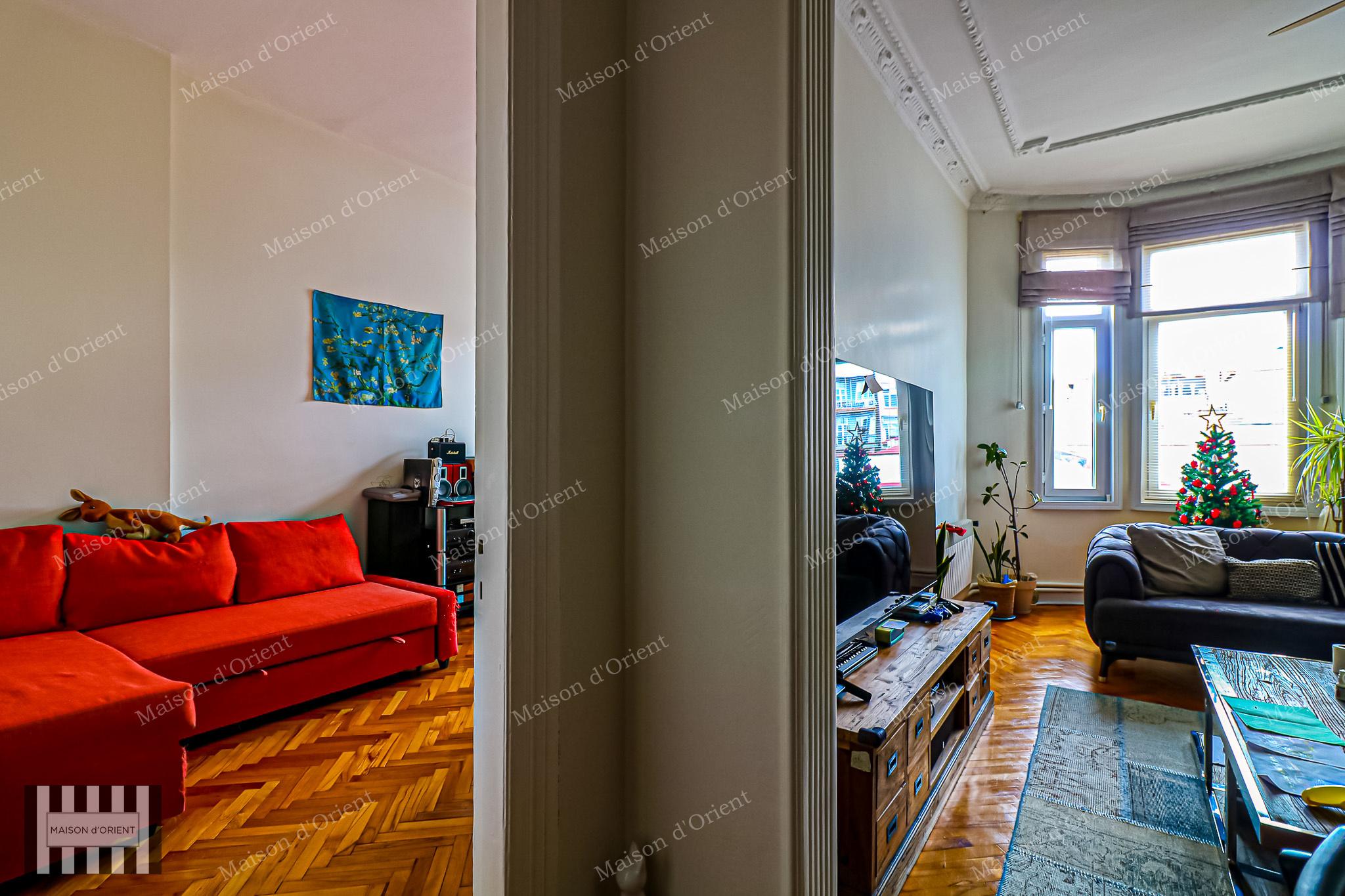 3+1 Flat for Sale in Historical Nar Building, Cihangir - Görsel 32