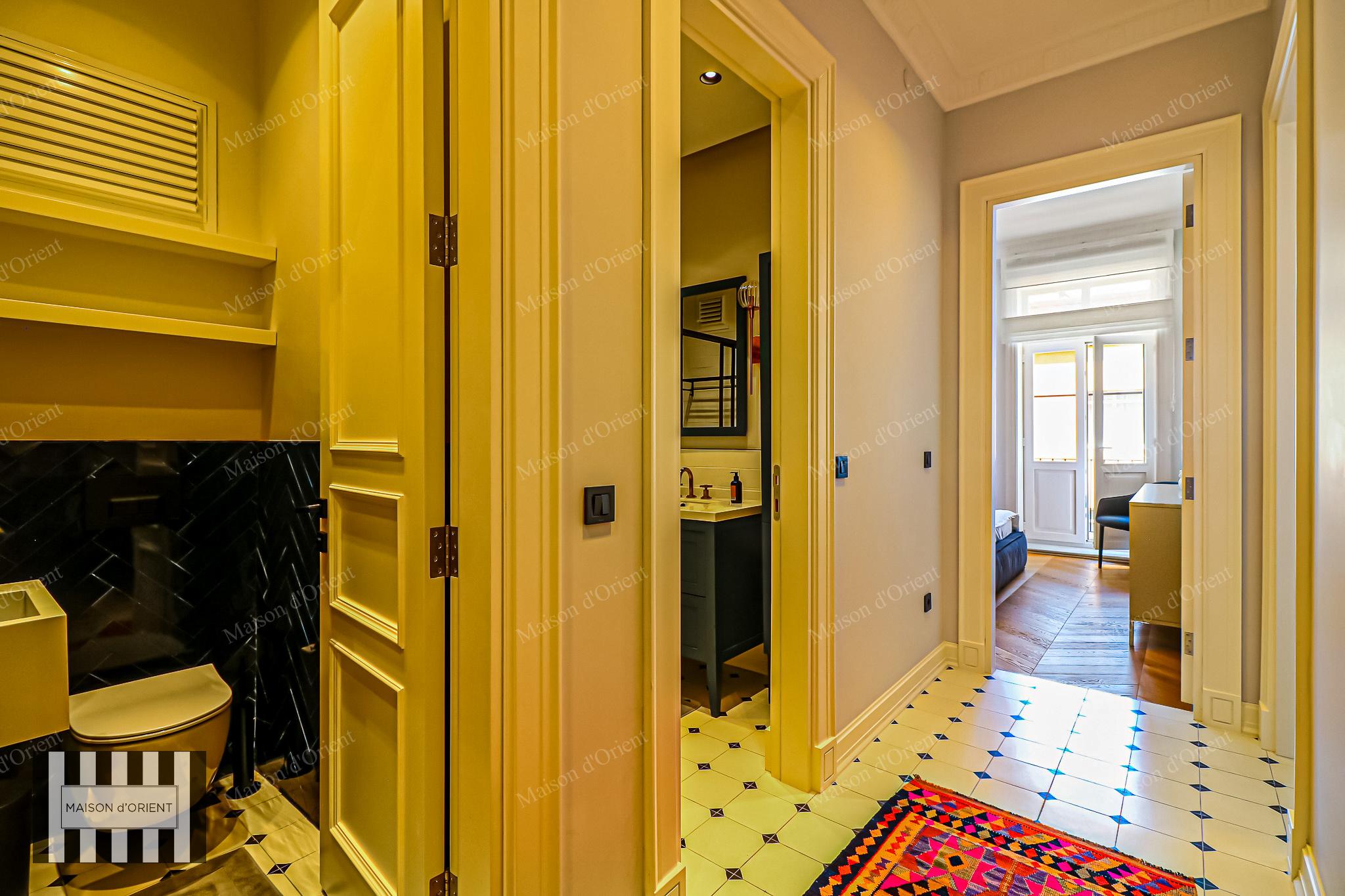 3+1 Flat for Sale in Historical Nar Building, Cihangir - Görsel 43