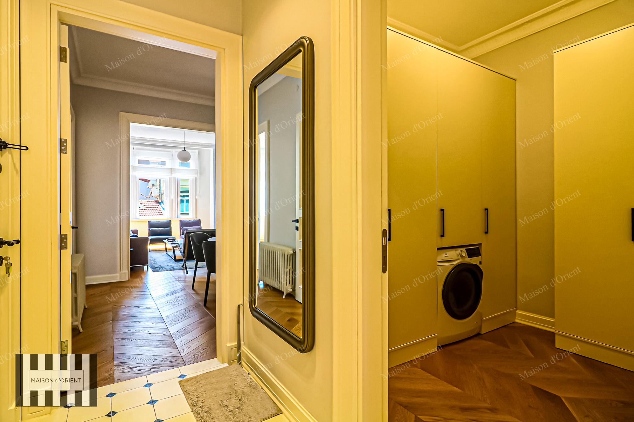 3+1 Flat for Sale in Historical Nar Building, Cihangir - Görsel 56