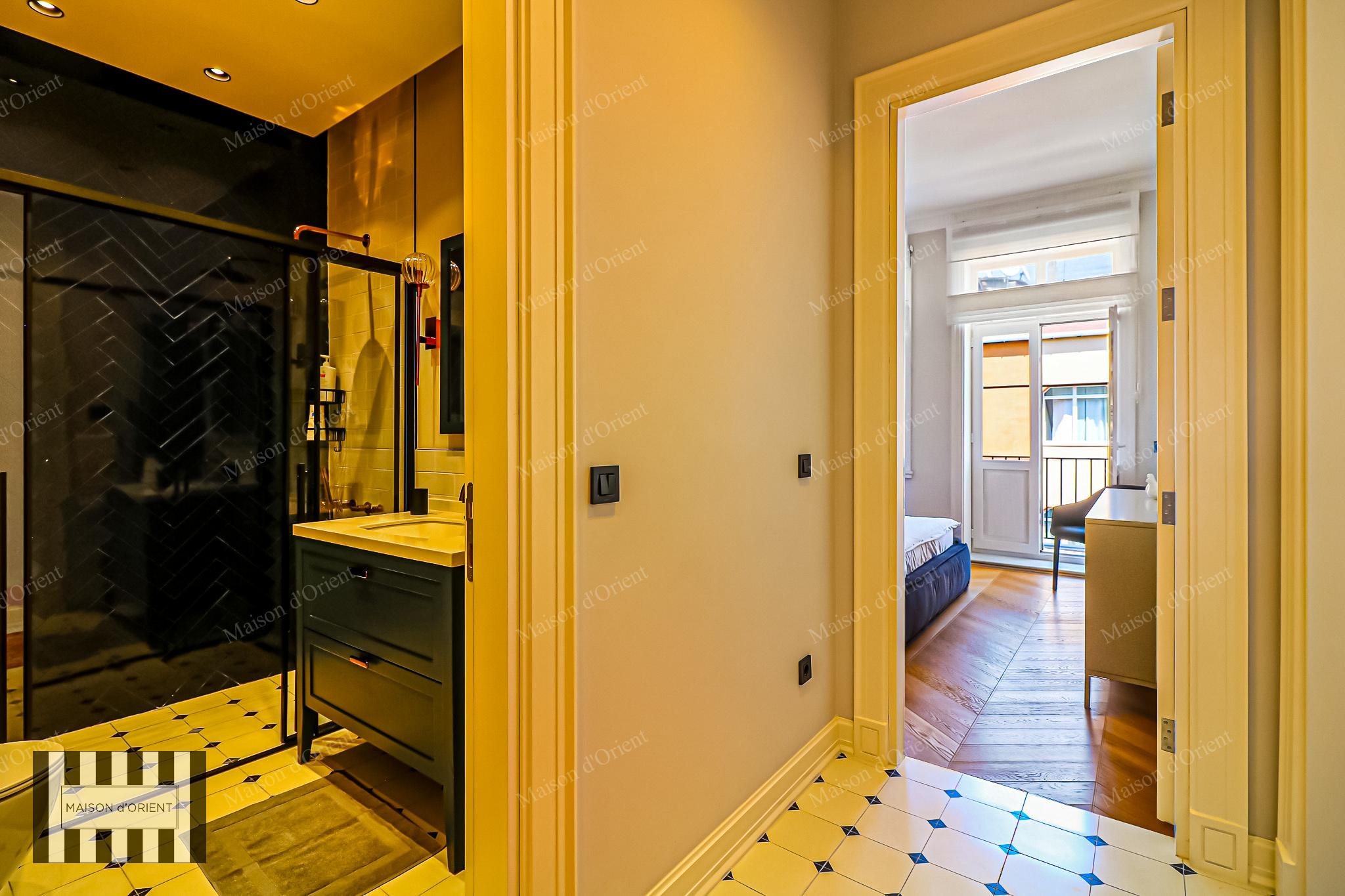 3+1 Flat for Sale in Historical Nar Building, Cihangir - Görsel 76