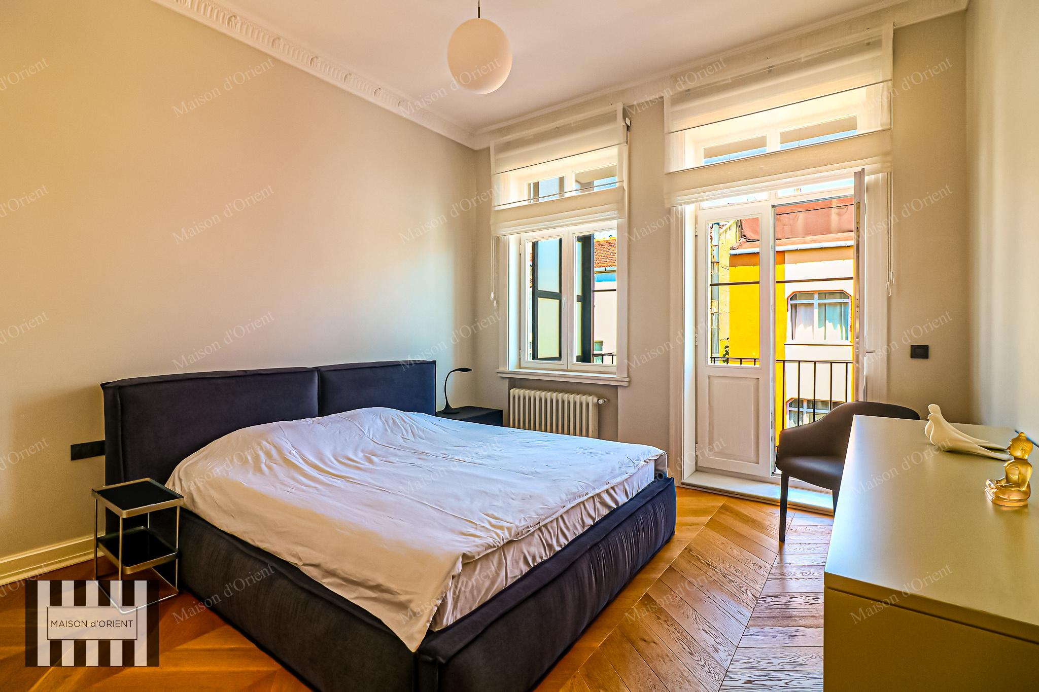 3+1 Flat for Sale in Historical Nar Building, Cihangir - Görsel 77