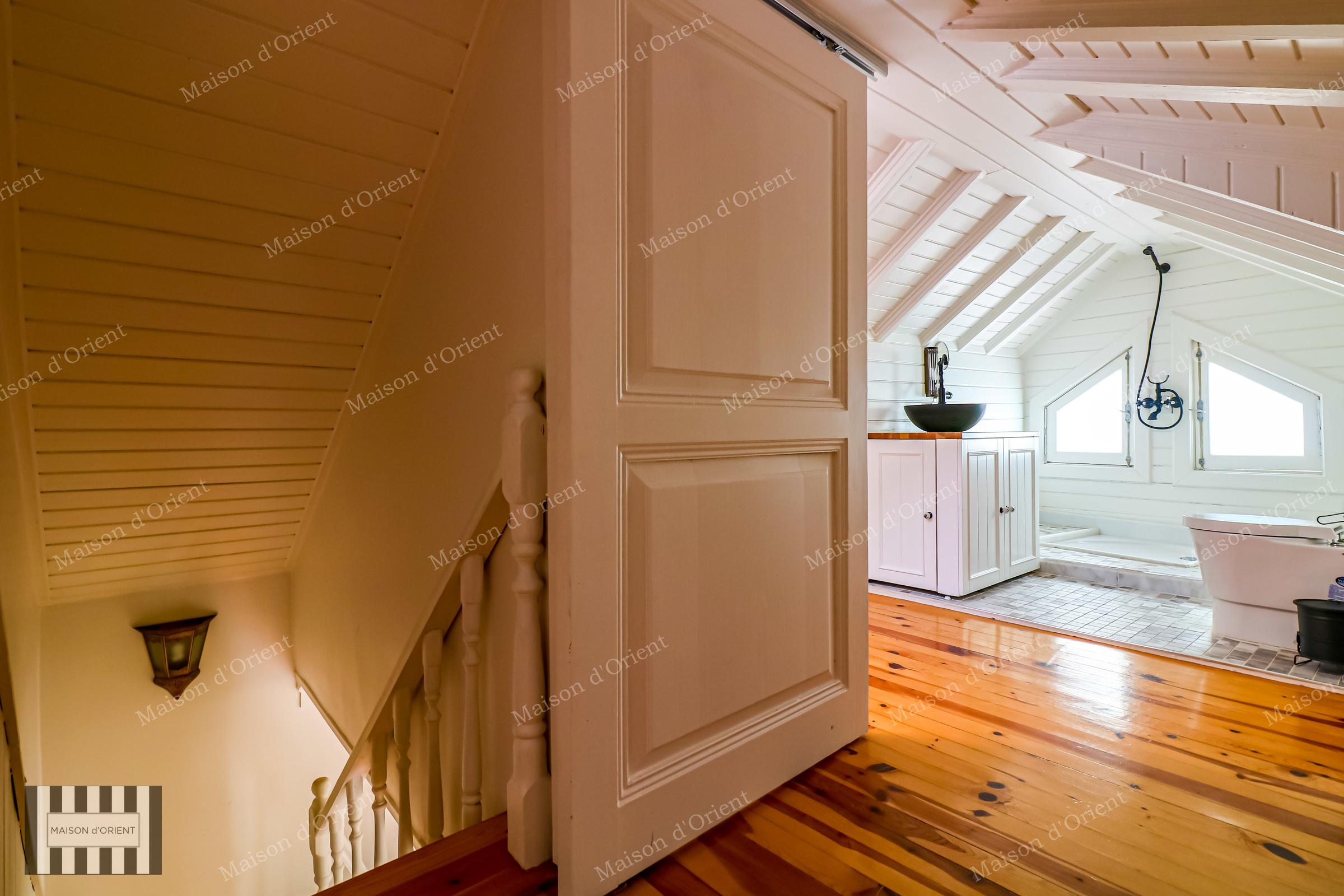 4+1 Historical House for Sale in Aynalı Çeşme - Görsel 23