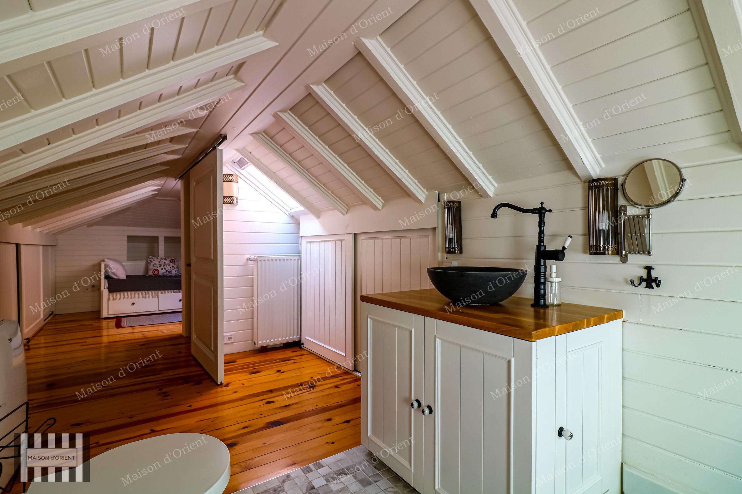 4+1 Historical House for Sale in Aynalı Çeşme - Görsel 24