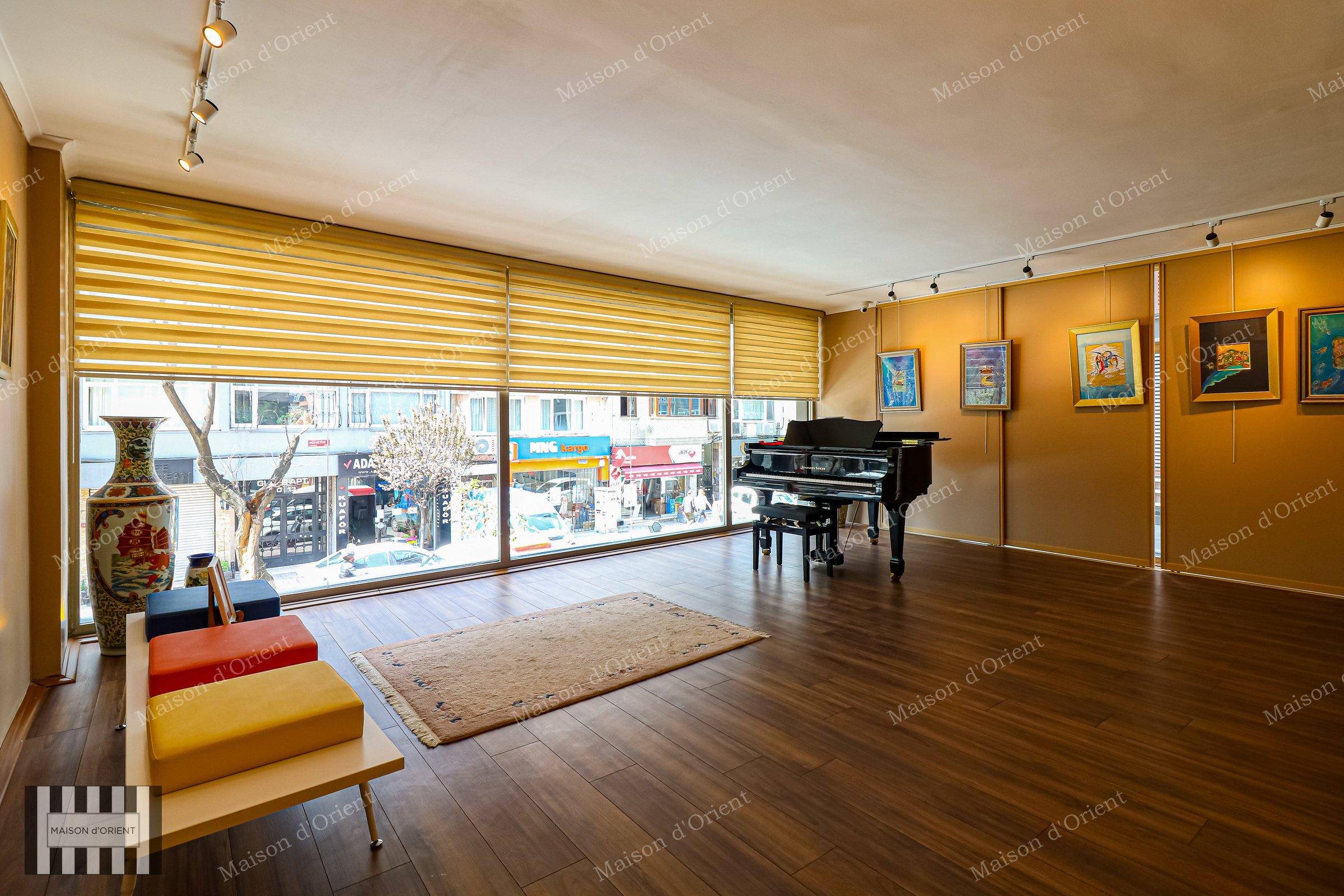 4 Storey Historical Building for Sale in Şişhane - Görsel 3