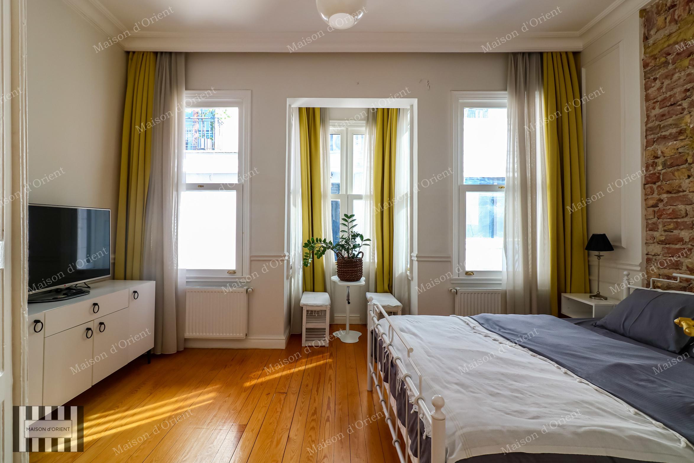 4 Storey Historical Building for Sale in Şişhane - Görsel 36