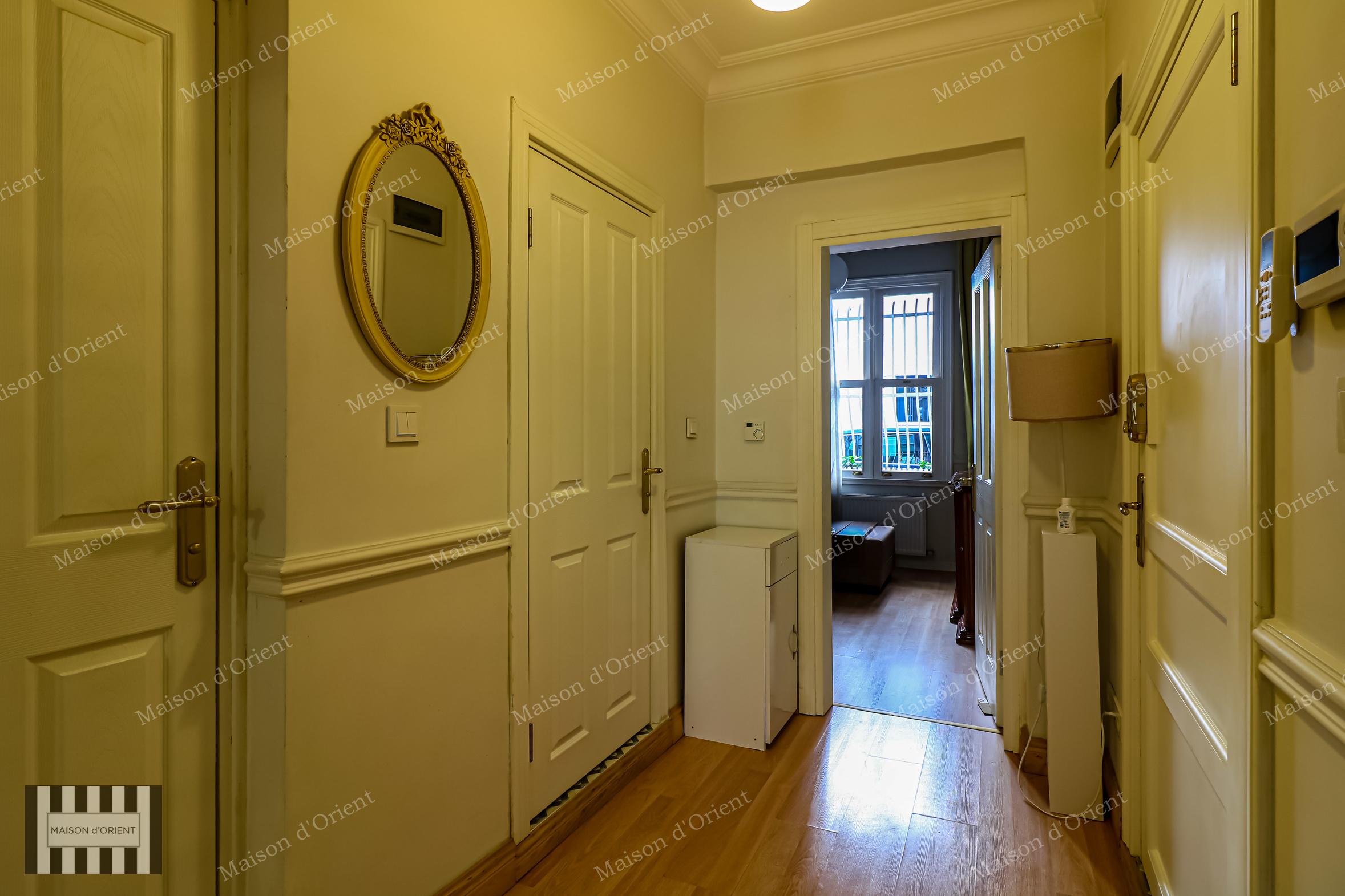 4 Storey Historical Building for Sale in Şişhane - Görsel 46