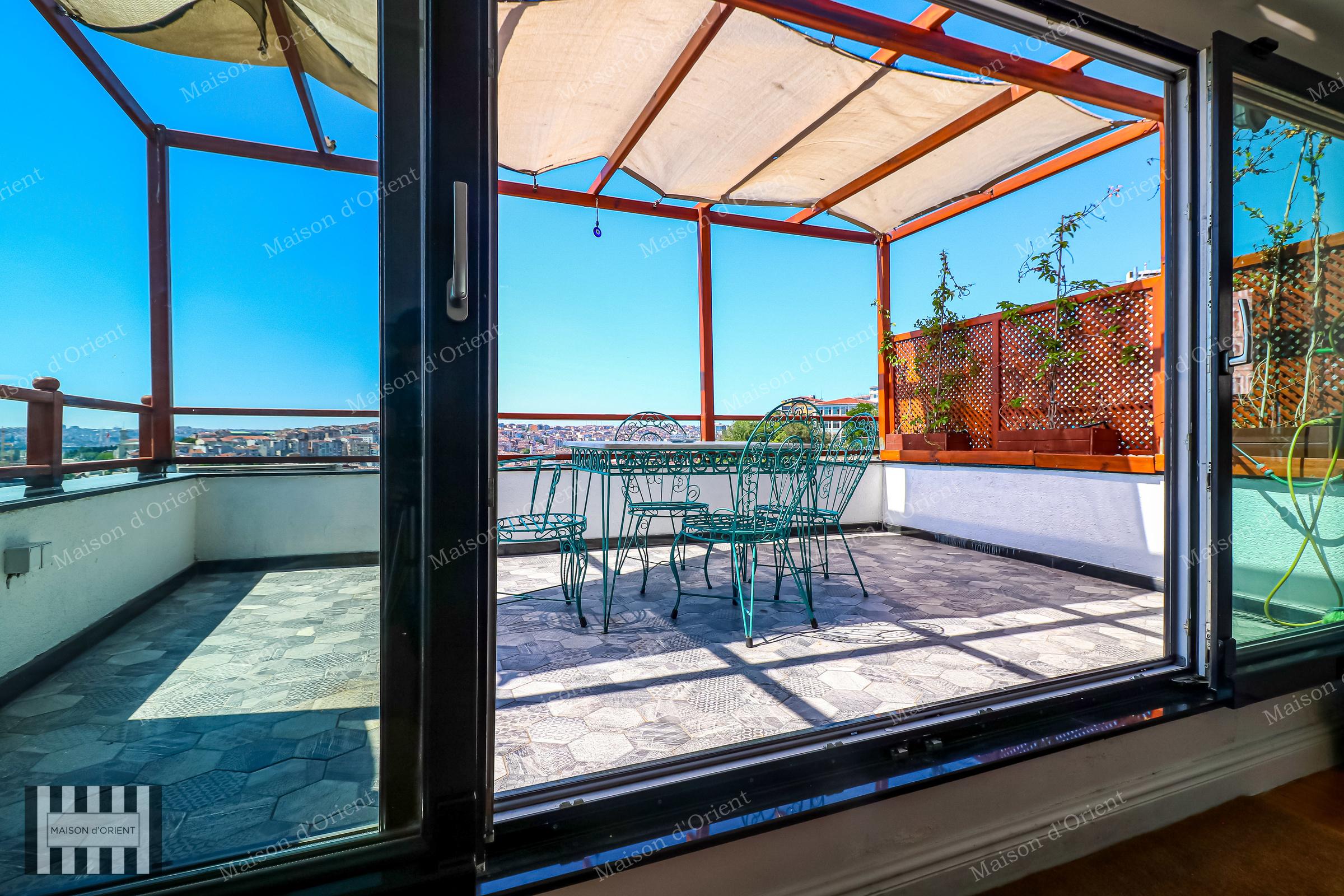 4 Storey Historical Building for Sale in Şişhane - Görsel 50