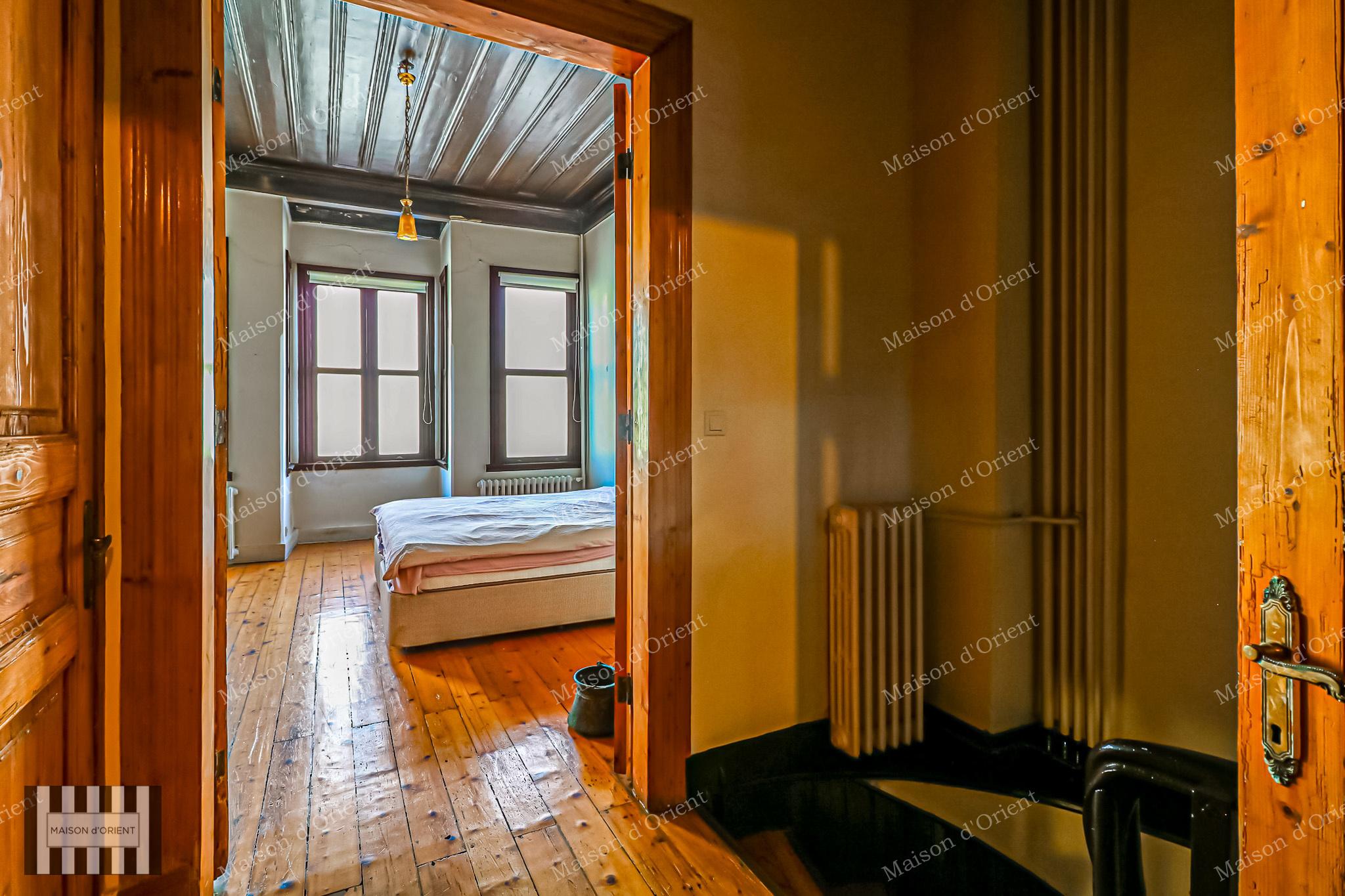 4 Storey Historical Building for Sale in Şişhane - Görsel 57