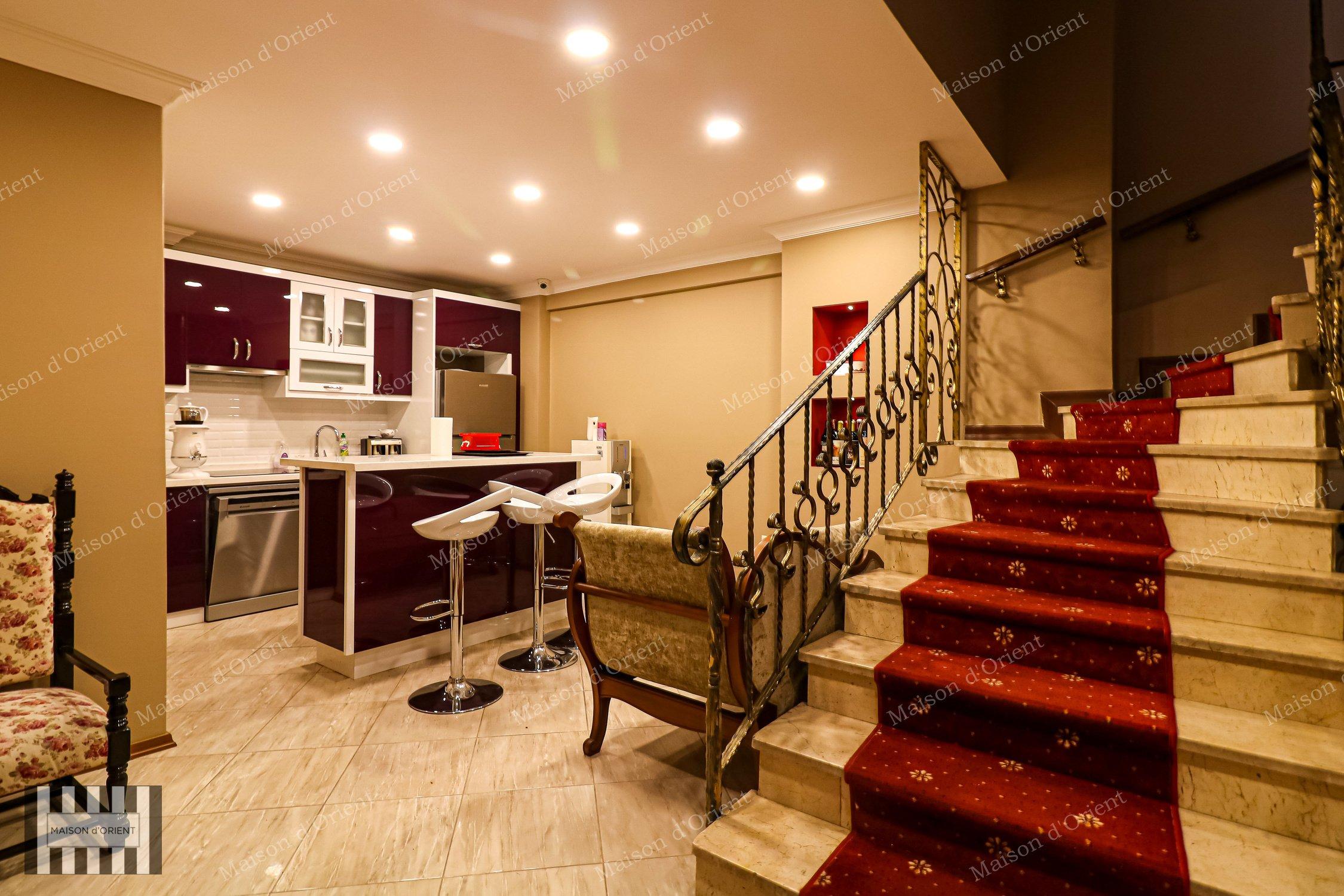 4 Storey Historical Building for Sale in Şişhane - Görsel 8