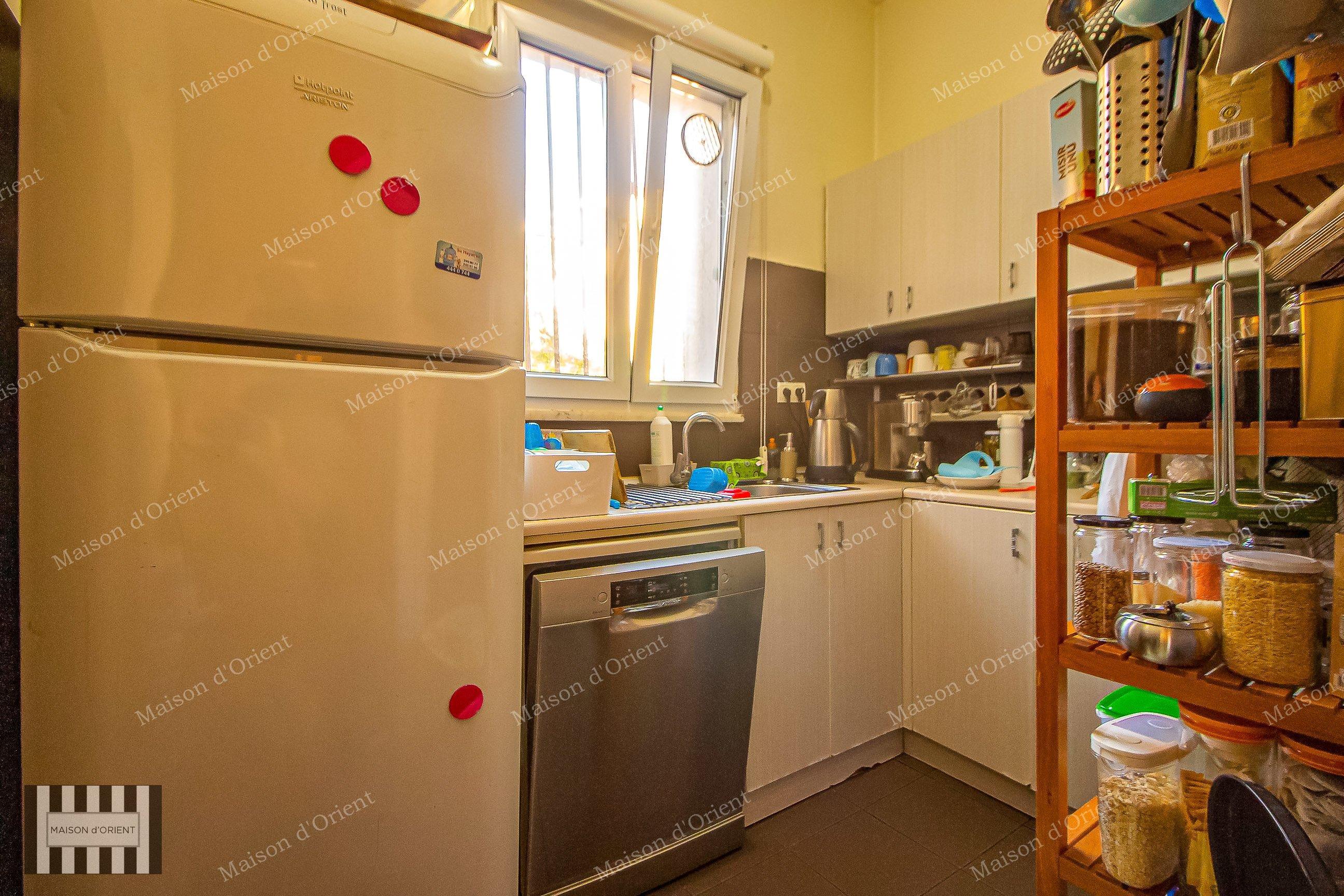 5-Story Historical Building for Sale in Cihangir - Görsel 16