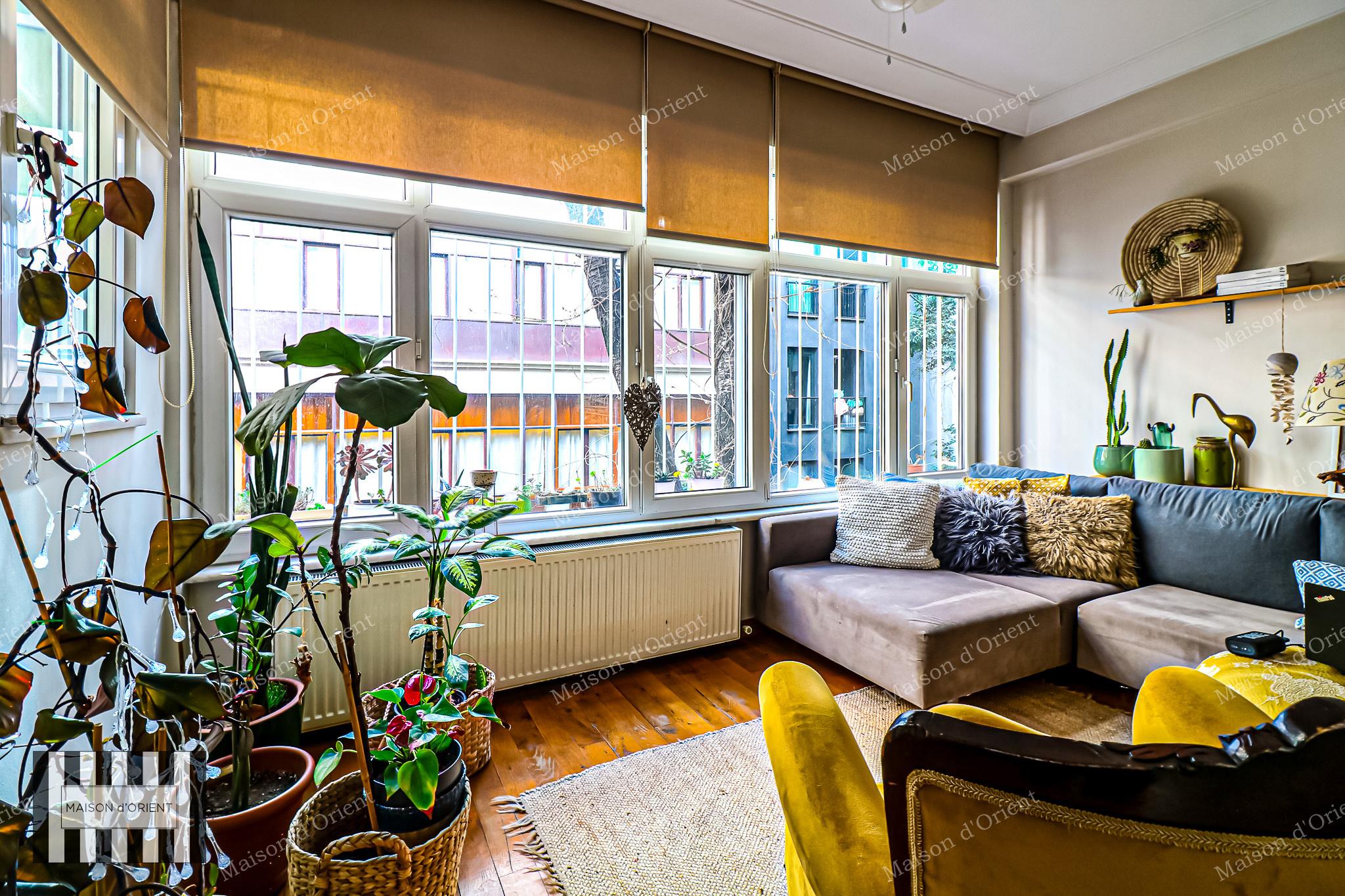 5-Story Historical Building for Sale in Cihangir - Görsel 24