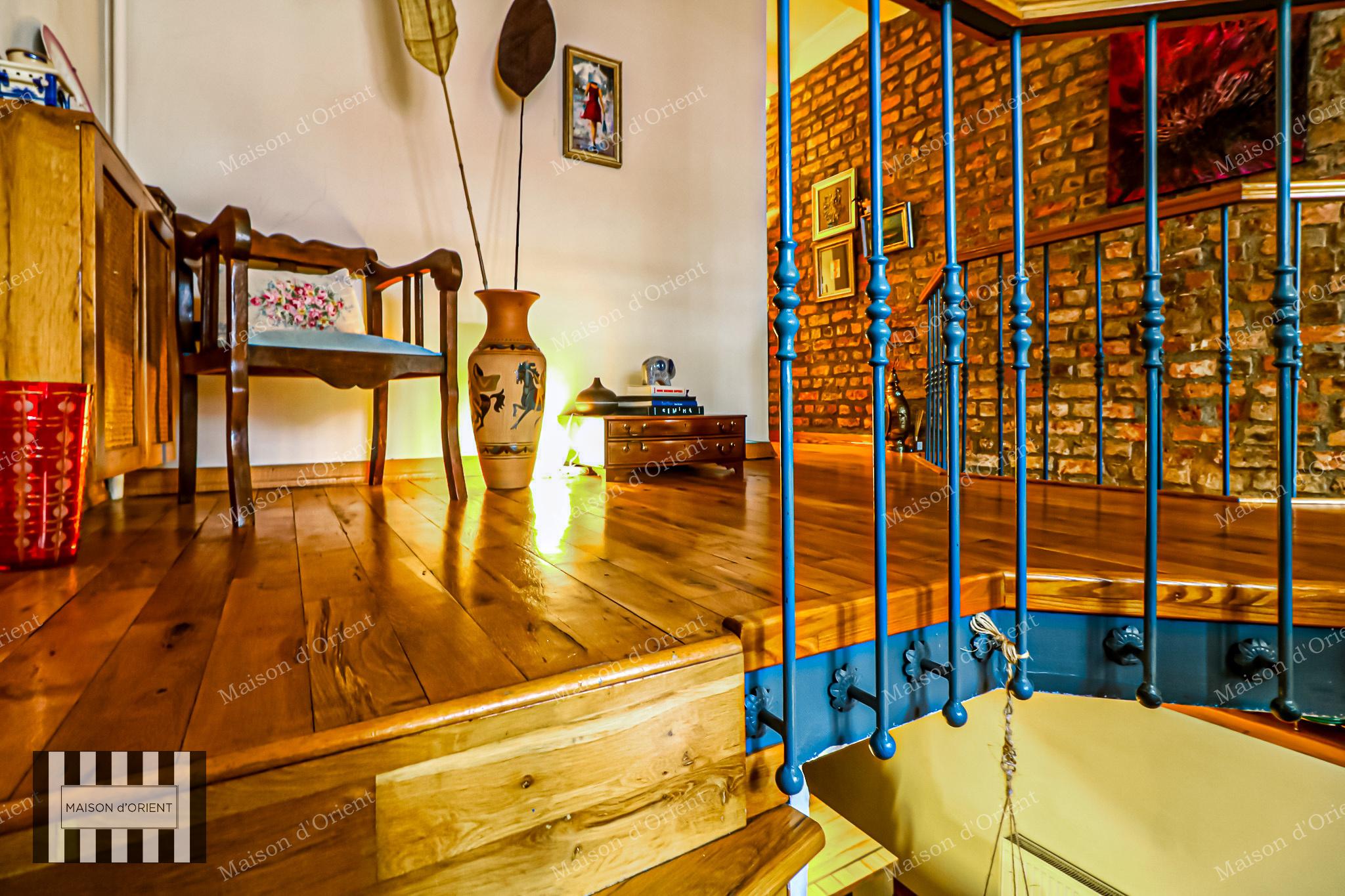 5-Story Historical Building for Sale in Cihangir - Görsel 41