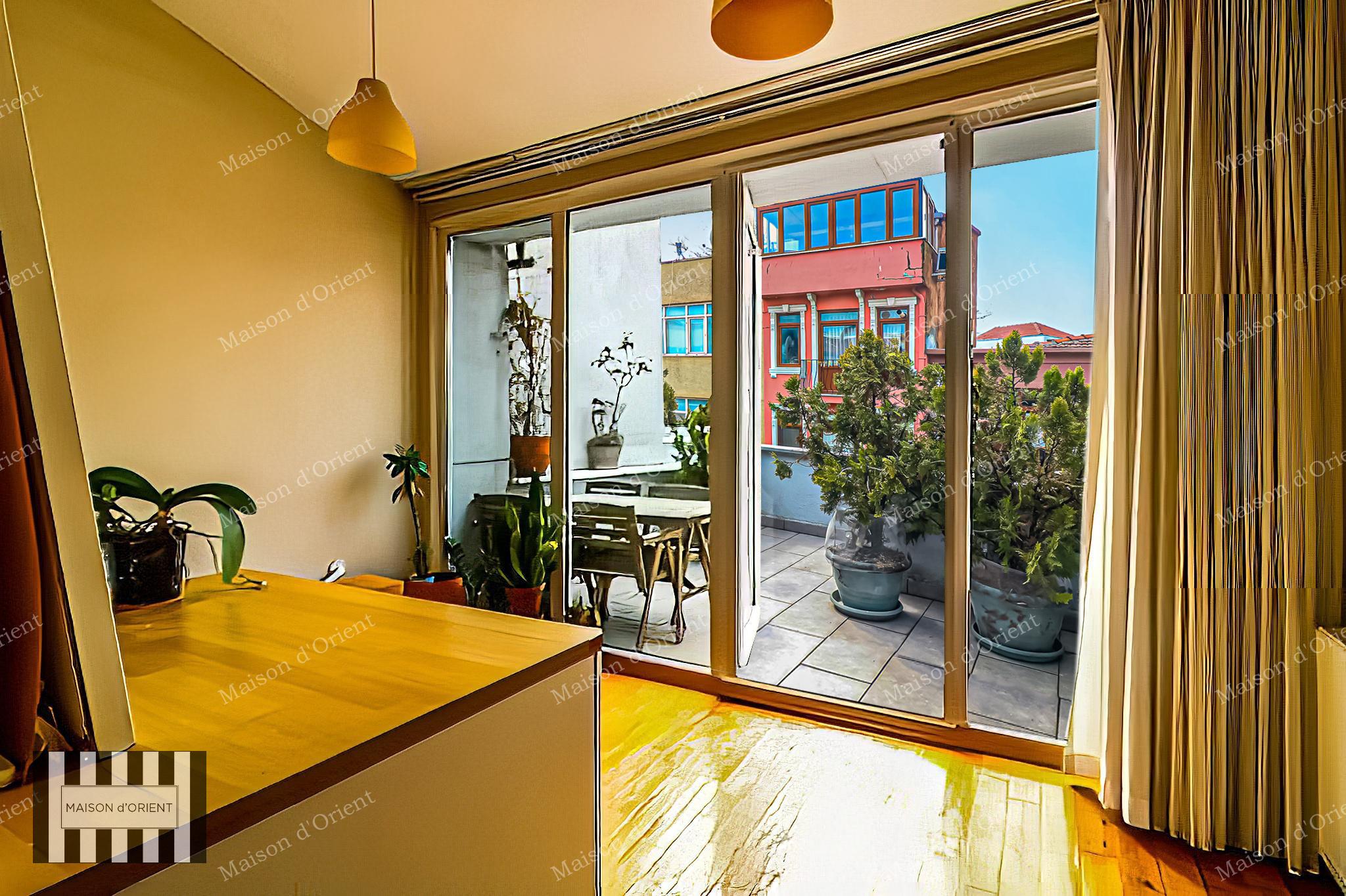 5-Story Historical Building for Sale in Cihangir - Görsel 71