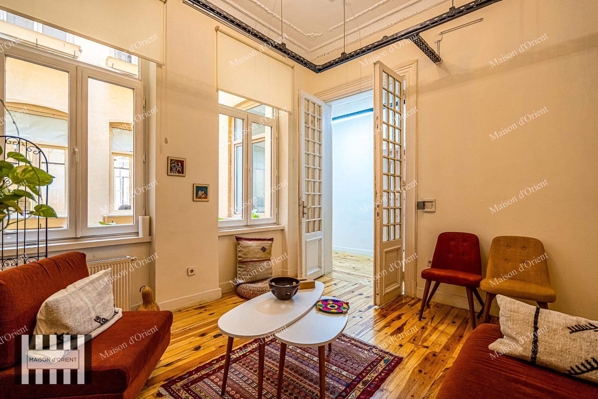 6-Storey Historical Atlas Apartments for Sale in Asmalı Mescit - Görsel 10