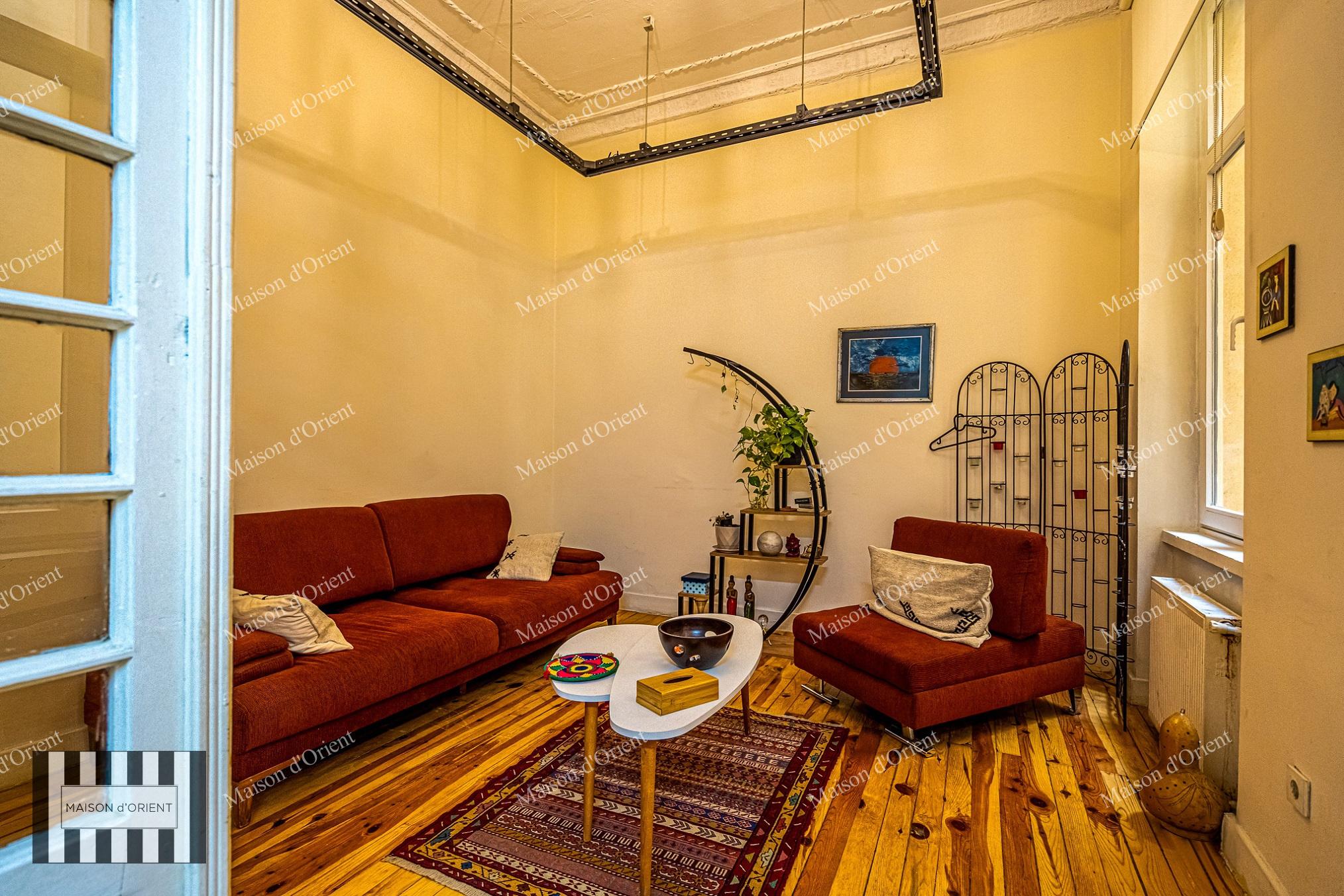 6-Storey Historical Atlas Apartments for Sale in Asmalı Mescit - Görsel 11