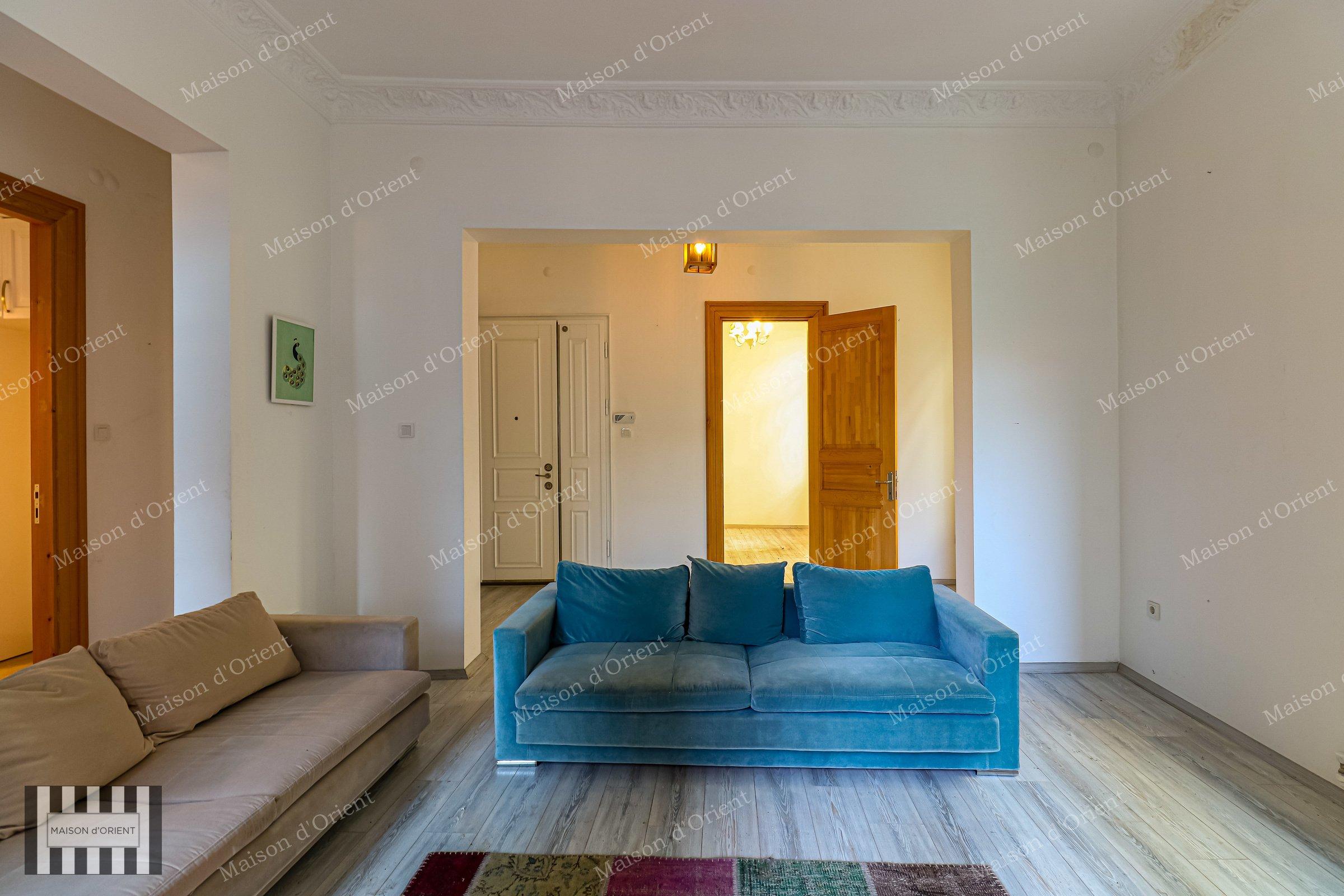 7-Storey Historical Building for Sale in Pera - Görsel 32