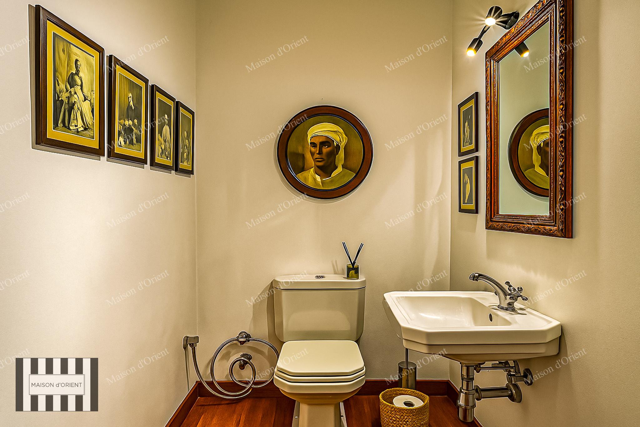 7-Storey Historical Building for Sale in Pera - Görsel 60