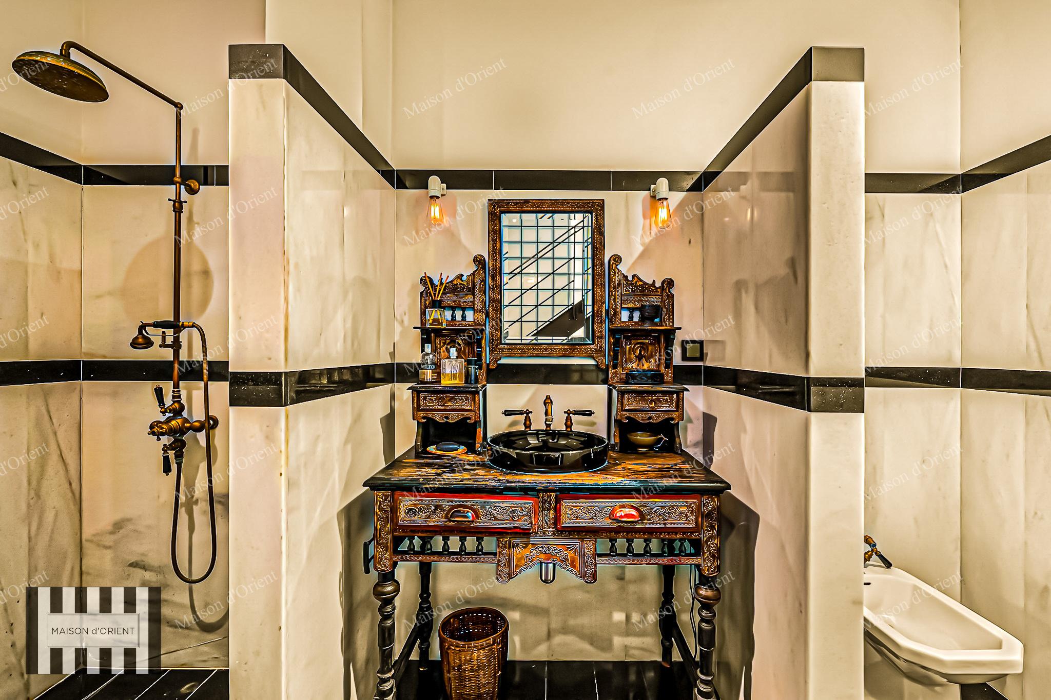 7-Storey Historical Building for Sale in Pera - Görsel 62