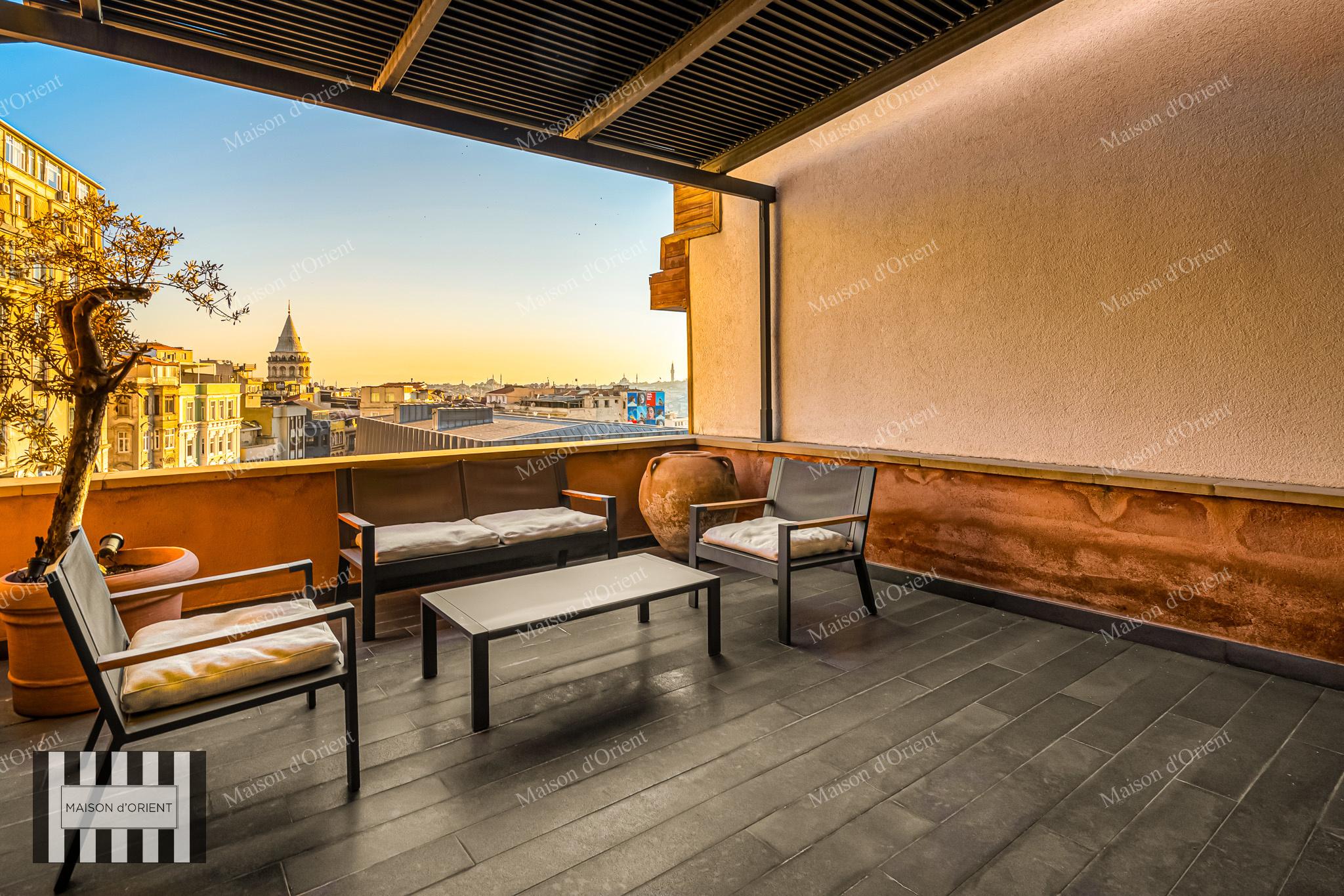 7-Storey Historical Building for Sale in Pera - Görsel 63