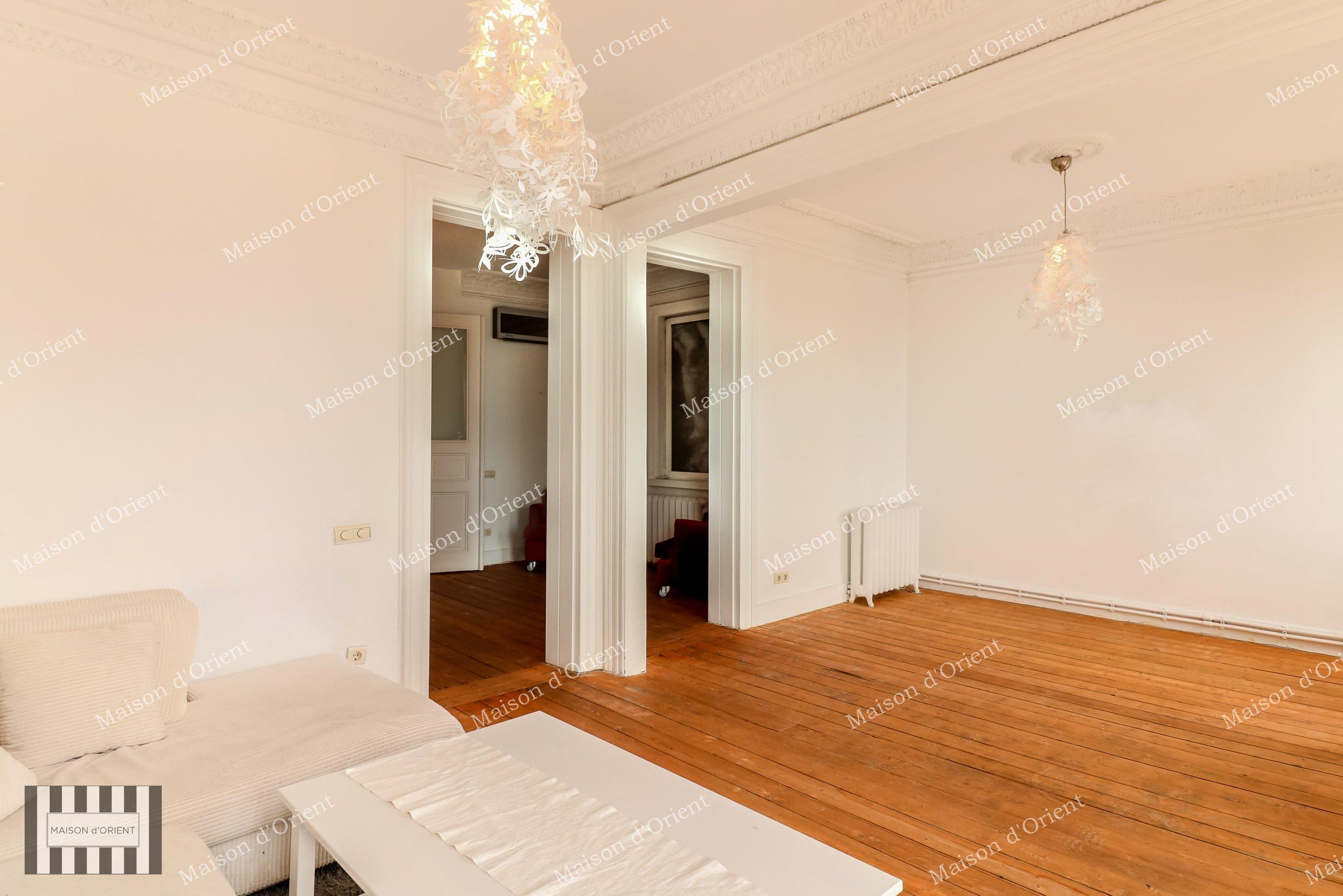 Flat for Sale in Historical Mavrodi Building - Görsel 107