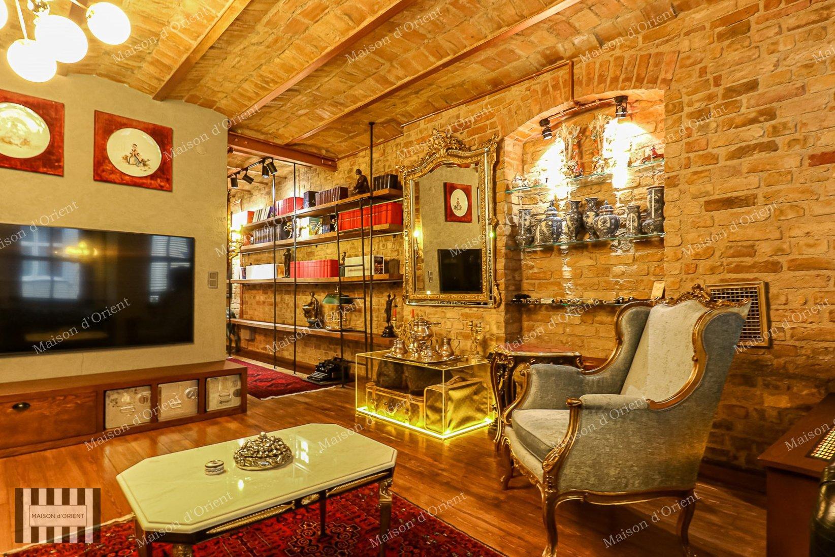 Flat for Sale in Historical Mavrodi Building - Görsel 131