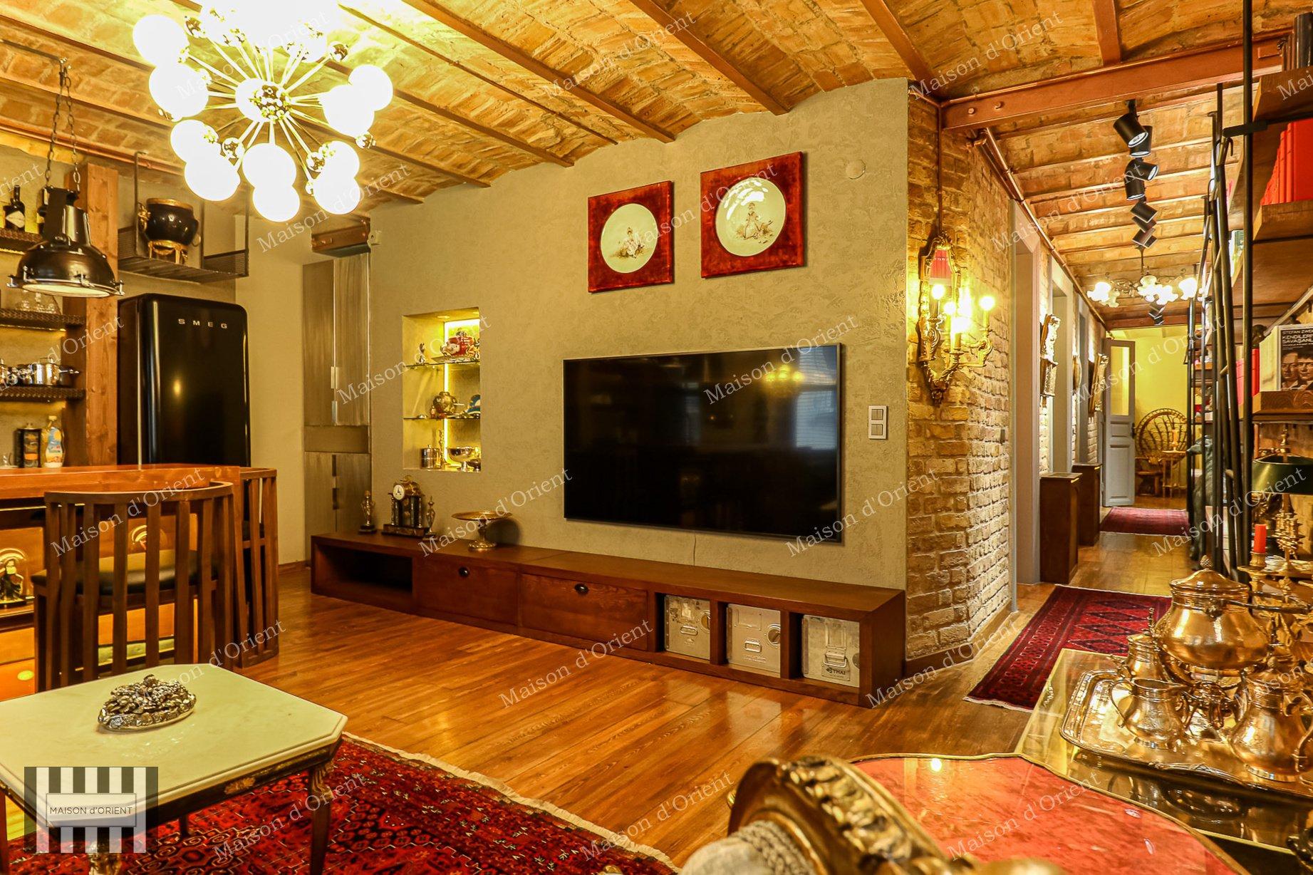 Flat for Sale in Historical Mavrodi Building - Görsel 134